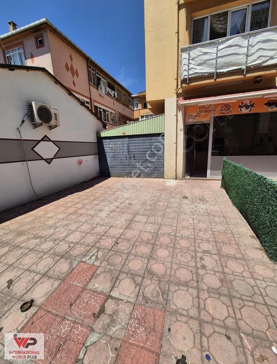 Topselvi Caddesi Köşe Başı 50 M2 Giriş + 60m2 Depo (dükkan) - Görsel 5