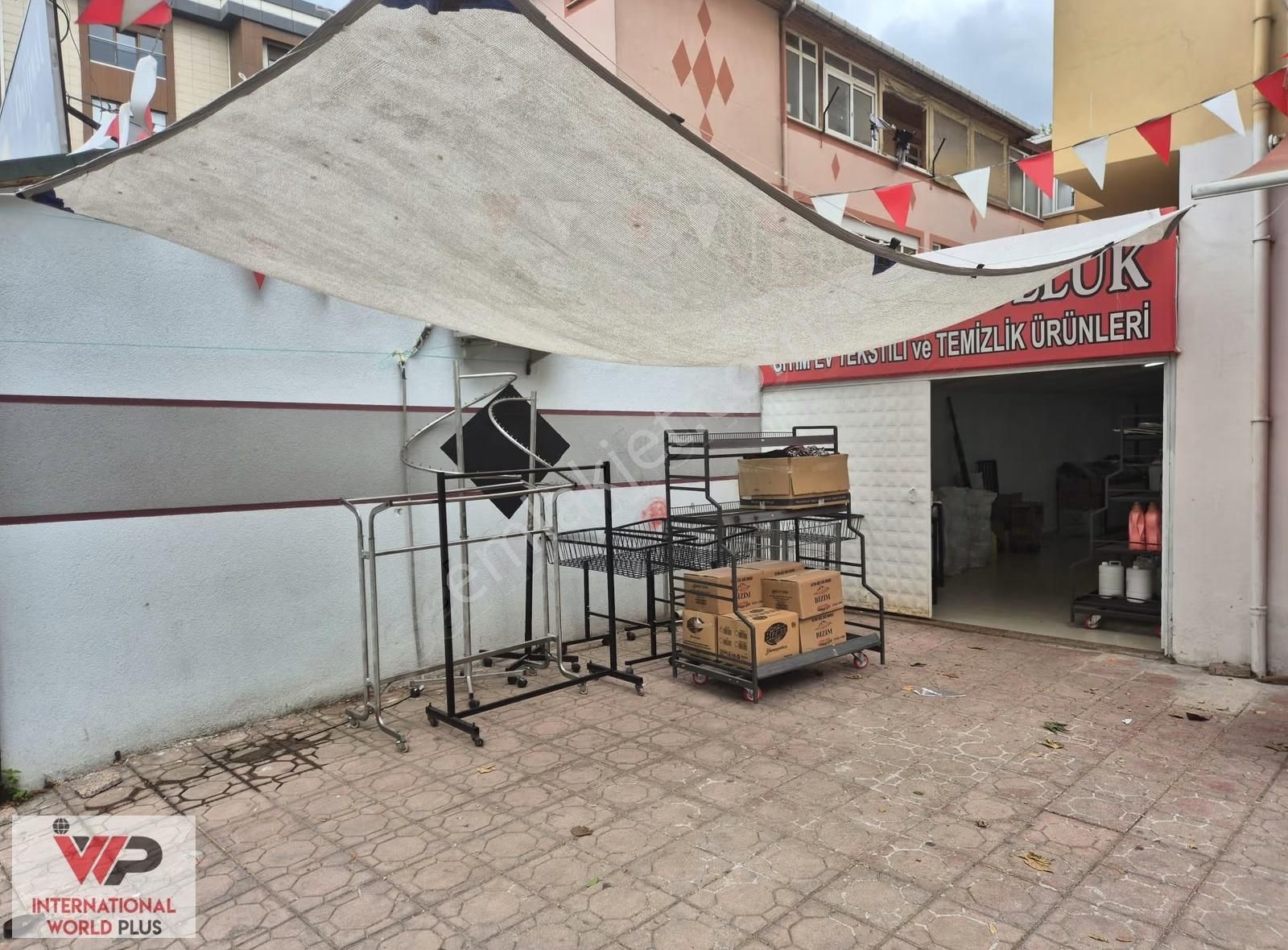 Topselvi Caddesi Köşe Başı 50 M2 Giriş + 60m2 Depo (dükkan) - Görsel 4