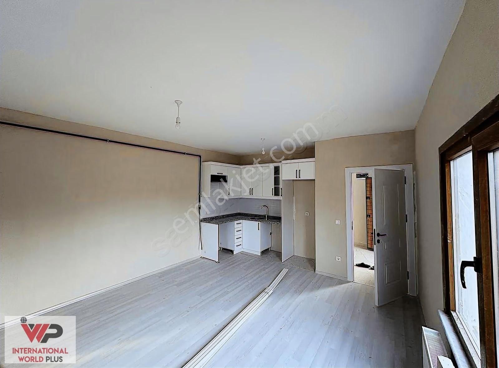 Pendik Göçbeyli'de 1.500 M2 Kullanıma Uygun Kiralık Arsa - Görsel 4