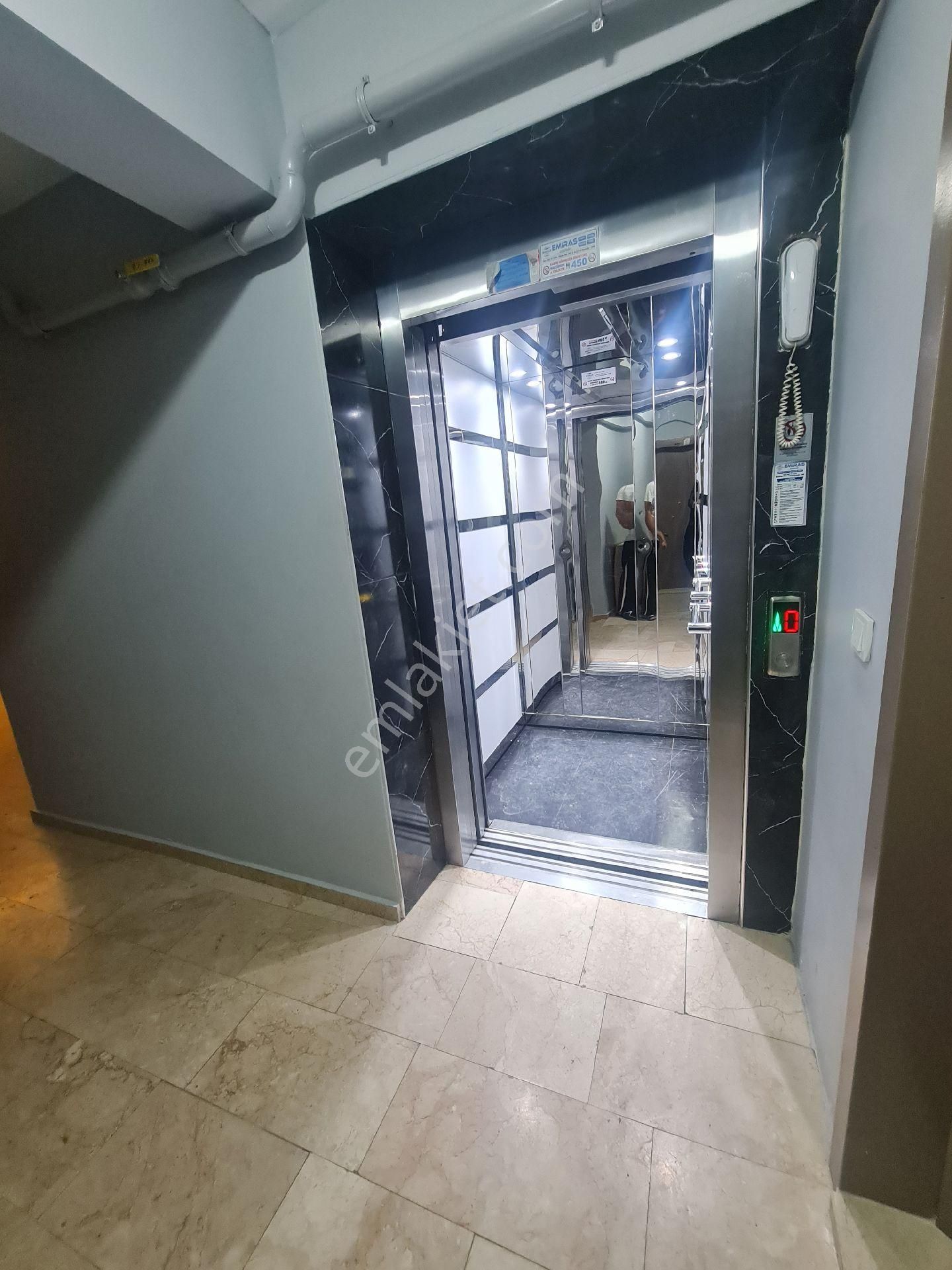 İzmir Konak Atilla Mahallesi İçi Özel Yapılı Satılık 2+1 - Görsel 35