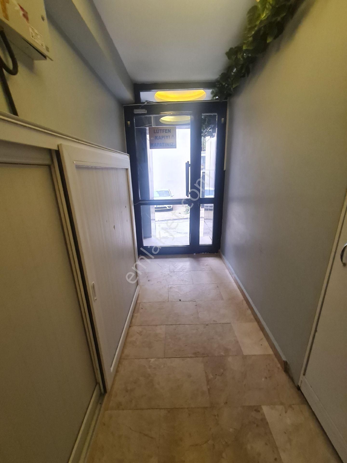 İzmir Konak Atilla Mahallesi İçi Özel Yapılı Satılık 2+1 - Görsel 34