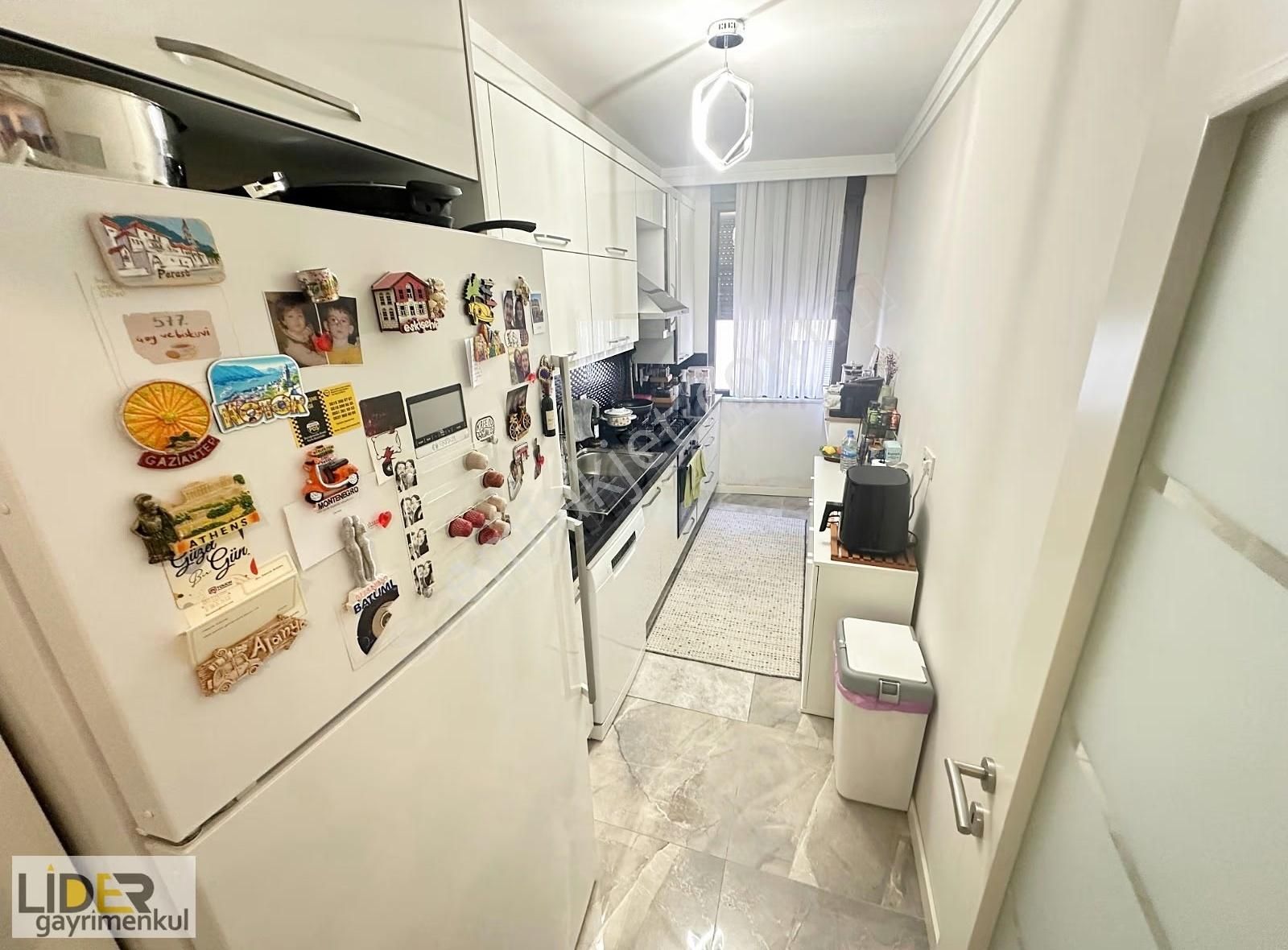 Lider'den İdealtepe 3 Loca Sitesi'nde 2.kat 145m² Lüks 3+1! - Görsel 18