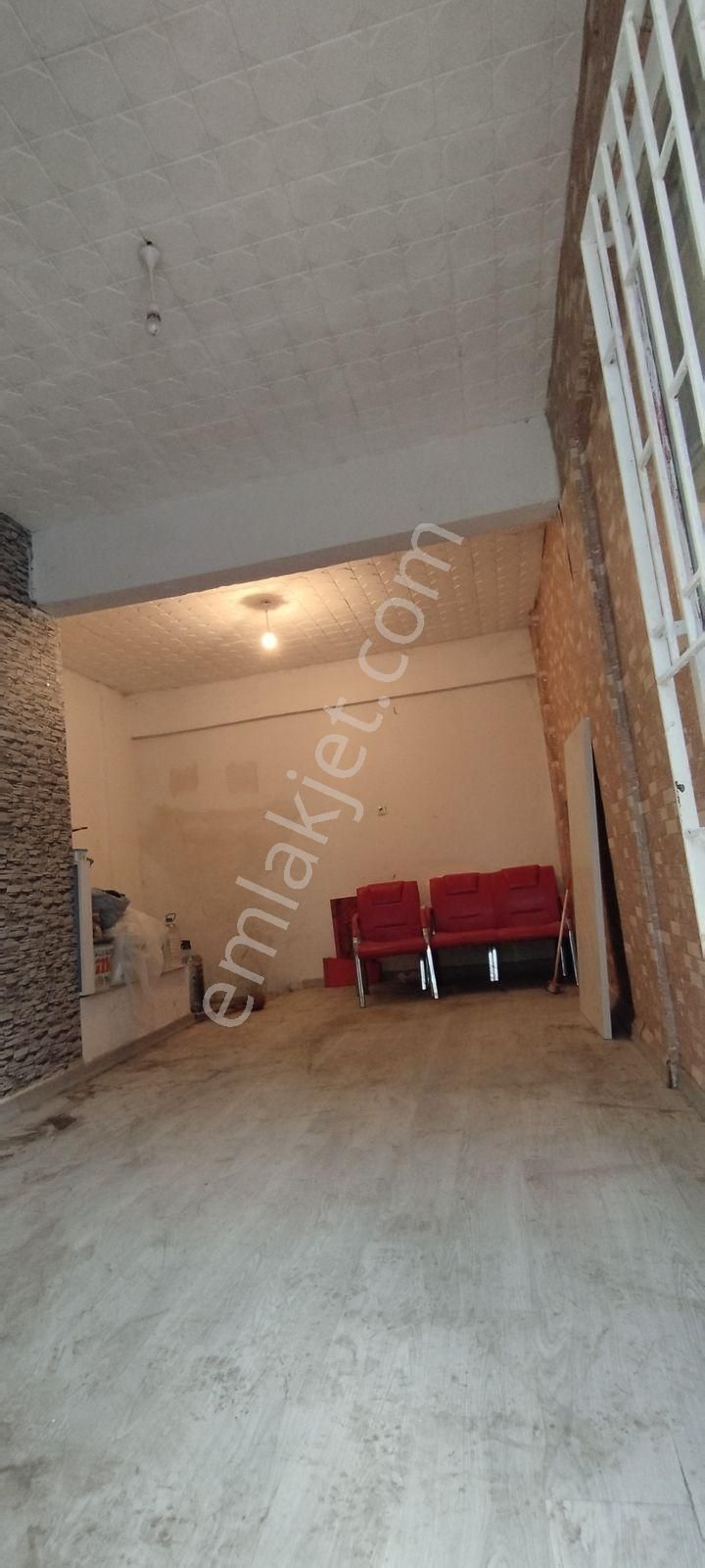 Brk Sincan Atatürk Mah. Belediye Yakını 65m2 Depolu Dükkan - Görsel 5