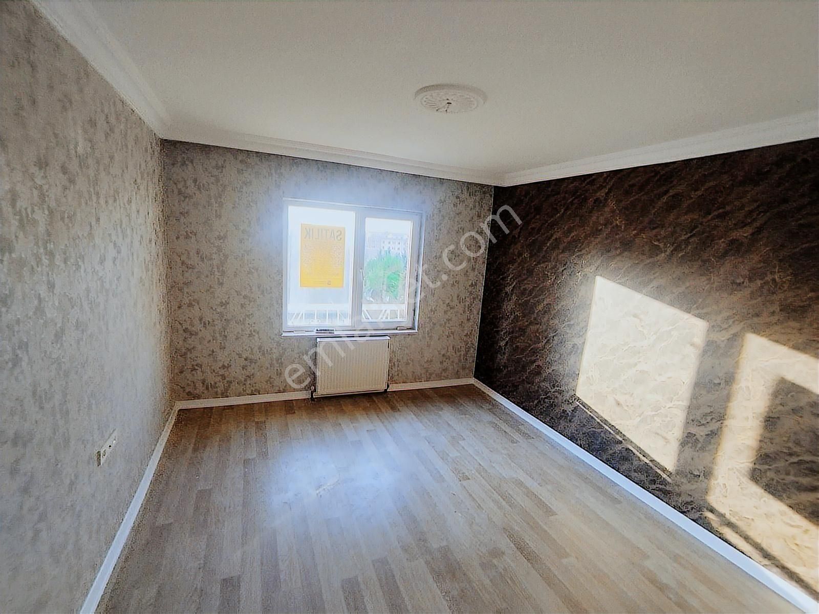Brk'dan Güvenlikli Sitede Peyzaj Manzaralı Ara Katlüx Yapılı 3+1 - Görsel 16