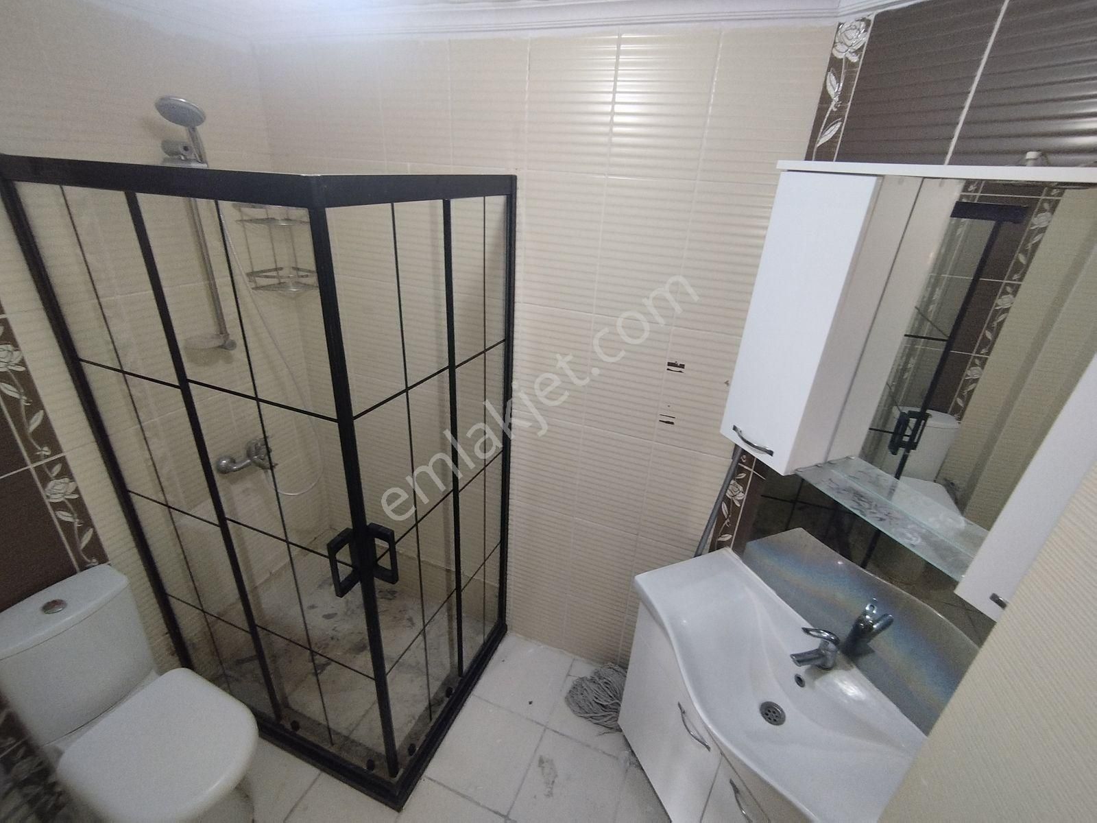 Brk'dan Güvenlikli Sitede Peyzaj Manzaralı Ara Katlüx Yapılı 3+1 - Görsel 35