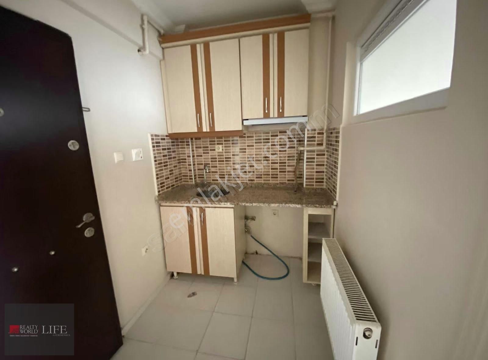 Rw Lıfe //sütlüce Mh Demirkapı Anadolu Üni.yakını Kiralık 1+1 - Görsel 5