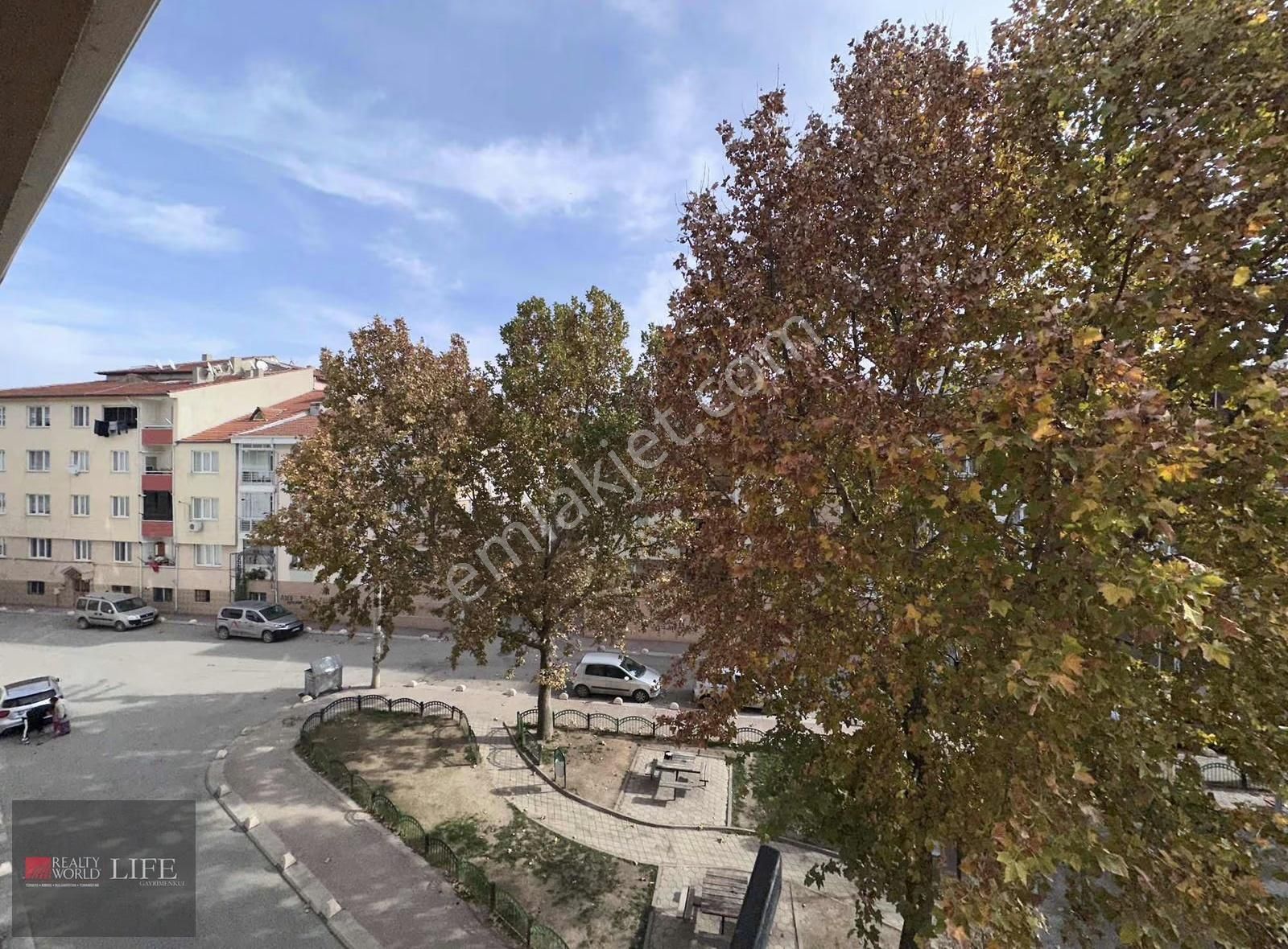 Rw Lıfe// Ömerağa Mah. Ayrı Mutfaklı Balkonlu 1+1 Kiralık Daire - Görsel 9