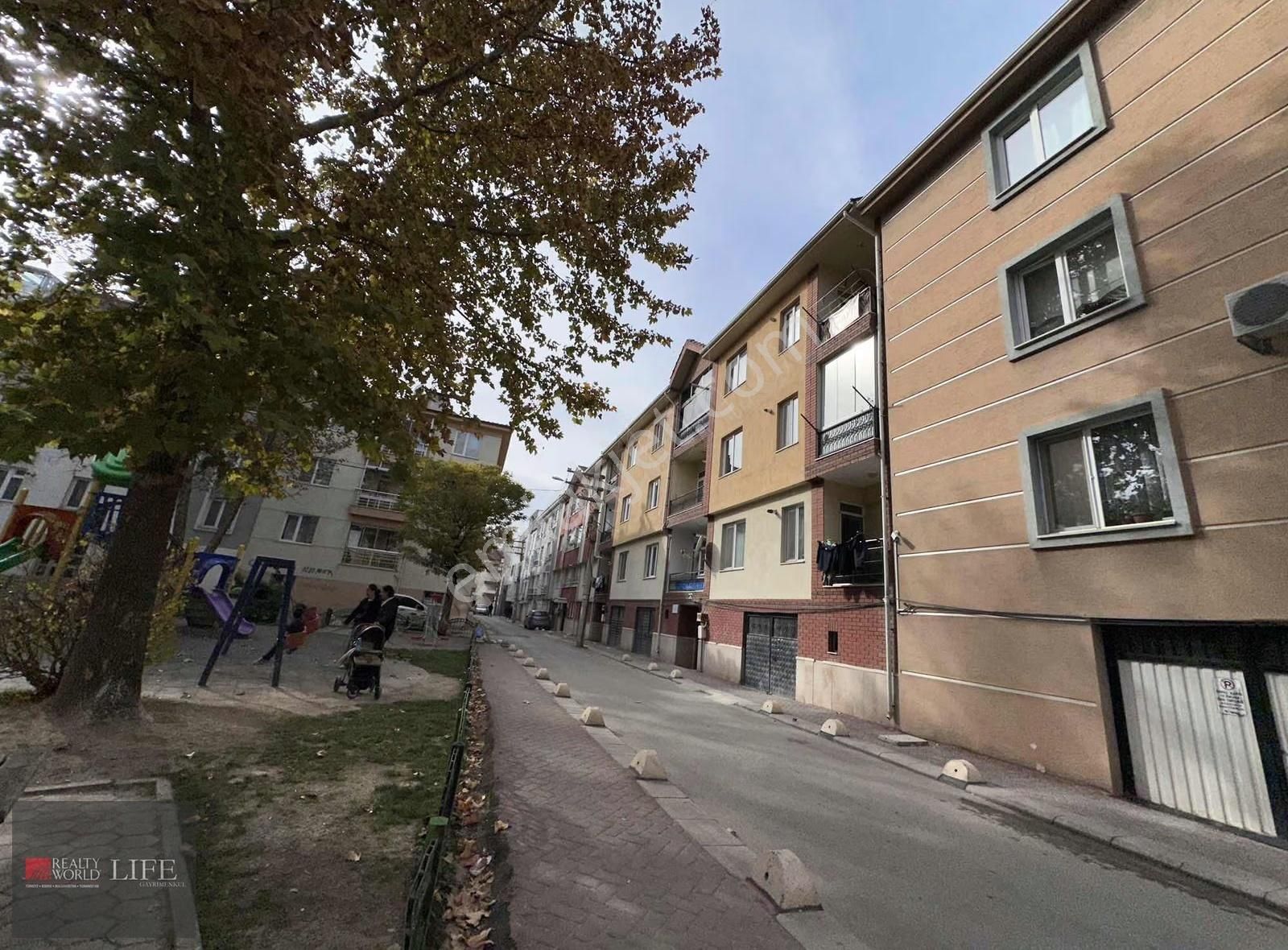 Rw Lıfe// Ömerağa Mah. Ayrı Mutfaklı Balkonlu 1+1 Kiralık Daire - Görsel 13