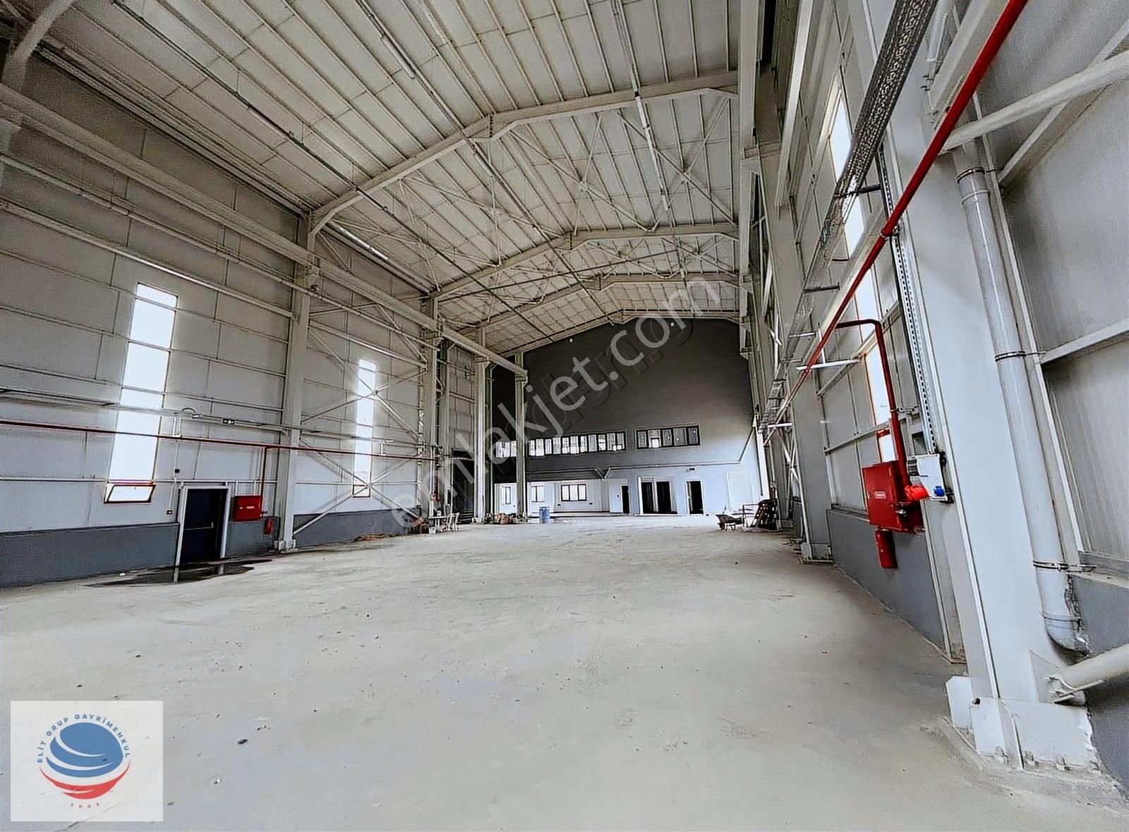 Balçık Mah'de Ruhsatlı Kiralık 2000m² Yüksek Tavan Fabrika Depo - Görsel 13