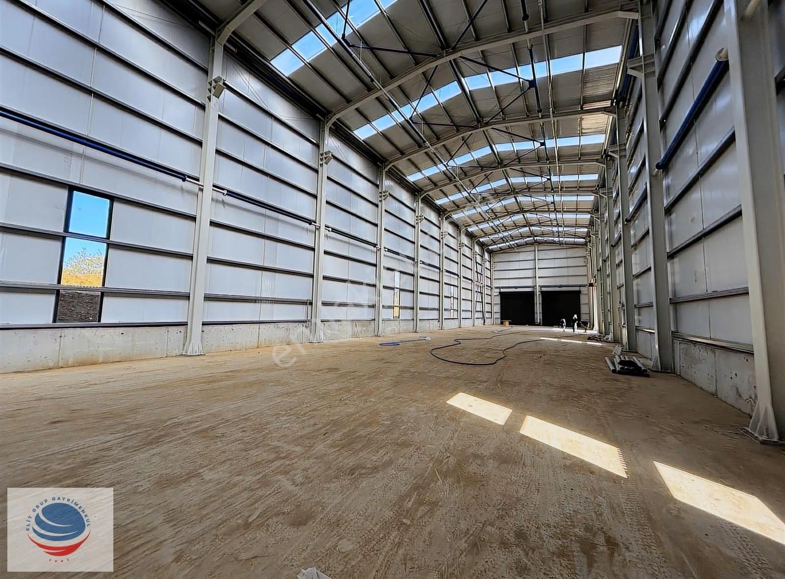Gebze Pelitli Mah'de Kiralık Sıfır İskanlı 1200 M² Depo Fabrika - Görsel 5