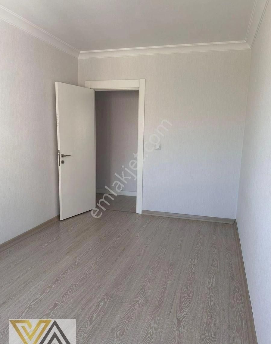 Valentia'dan Mebuskent Evlerinde 3+1 Satılık Daire !!! - Görsel 9