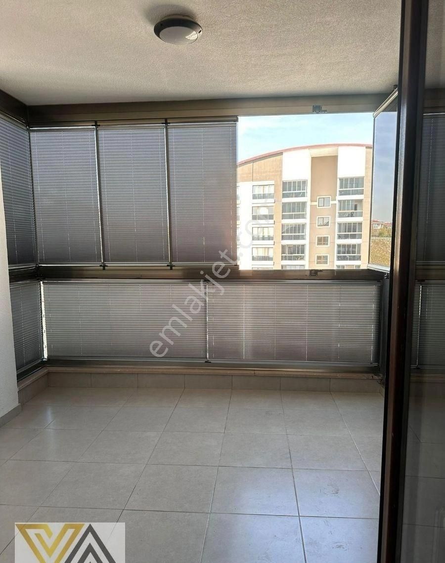 Valentia'dan Mebuskent Evlerinde 3+1 Satılık Daire !!! - Görsel 5