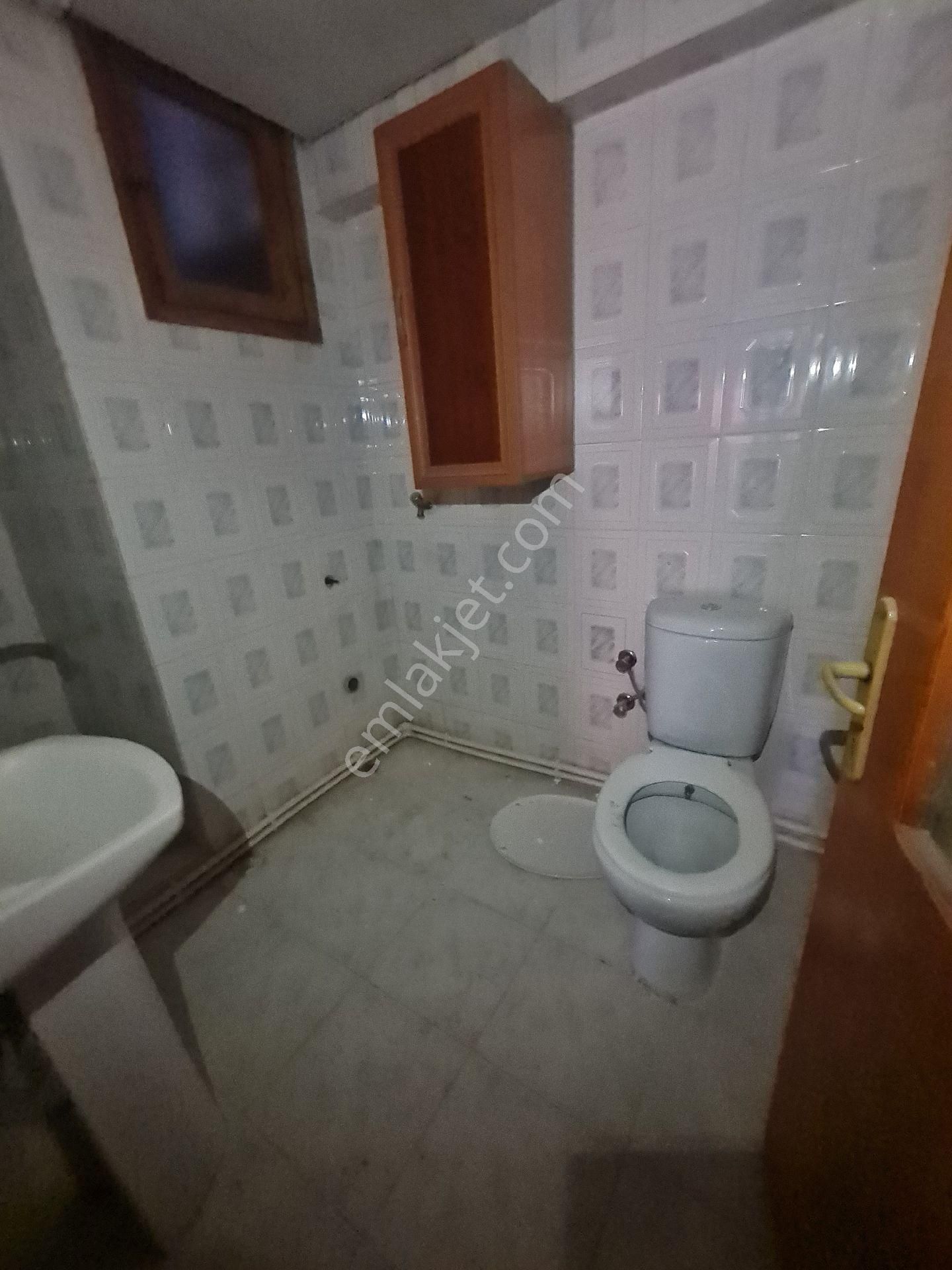 İzmir Konak Atilla Mahallesinde Kiralik 3+1 - Görsel 14