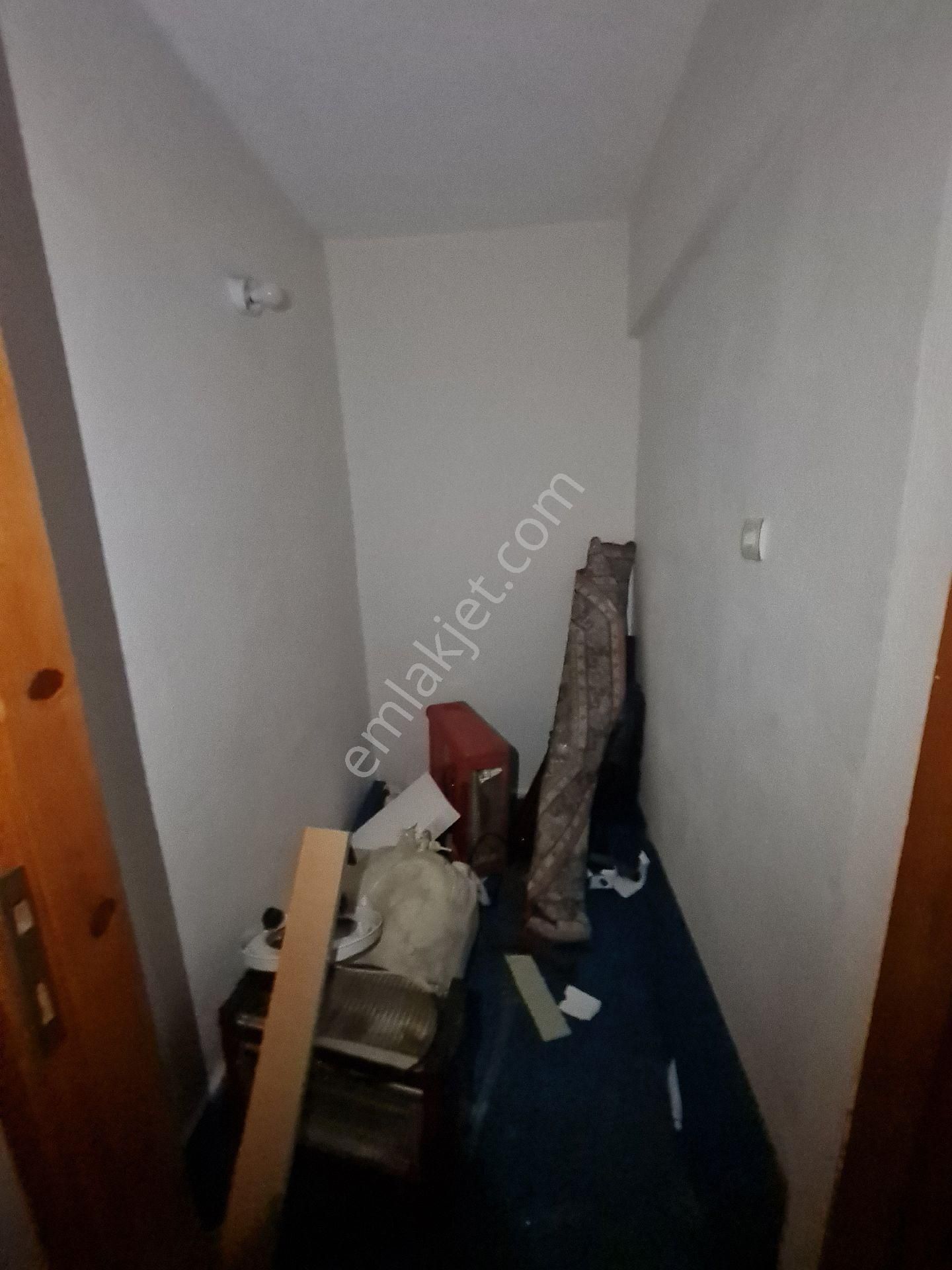 İzmir Konak Atilla Mahallesinde Kiralik 3+1 - Görsel 9