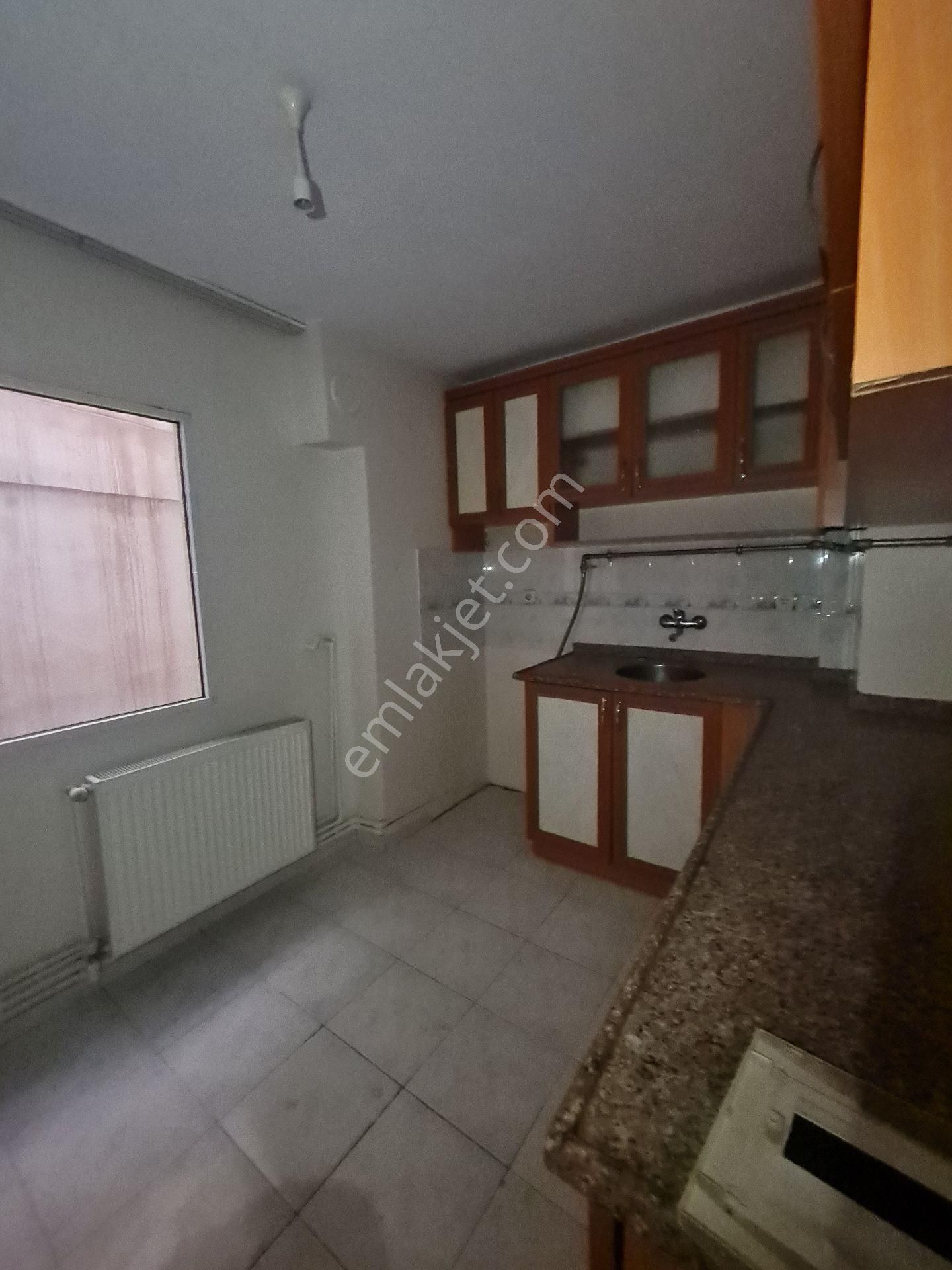 İzmir Konak Atilla Mahallesinde Kiralik 3+1 - Görsel 8