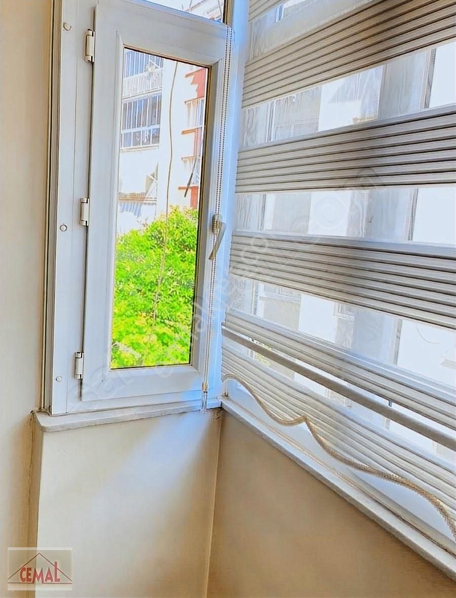 Cemal Emlak Bursa Yıldırıım Davutdede Göz Merkezi Karşı Arasında - Görsel 9