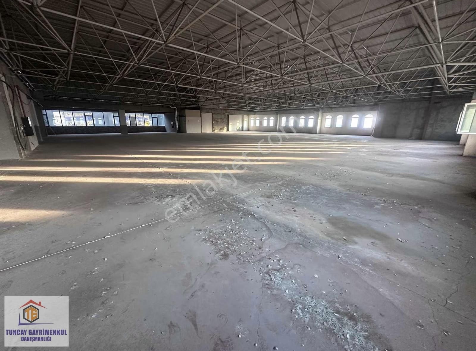 Tuncay Gayrimenkul'den 1500 M2 7/24 Güvenlikli İmalathane - Görsel 7