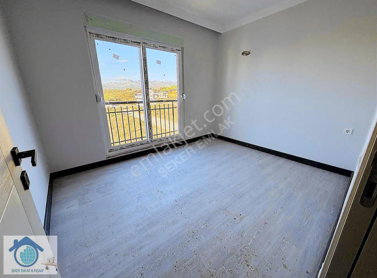 Sarılarda Satılık Fırsat Dubleks Daire 2 Katlı Pazara Yakın ! - Görsel 34