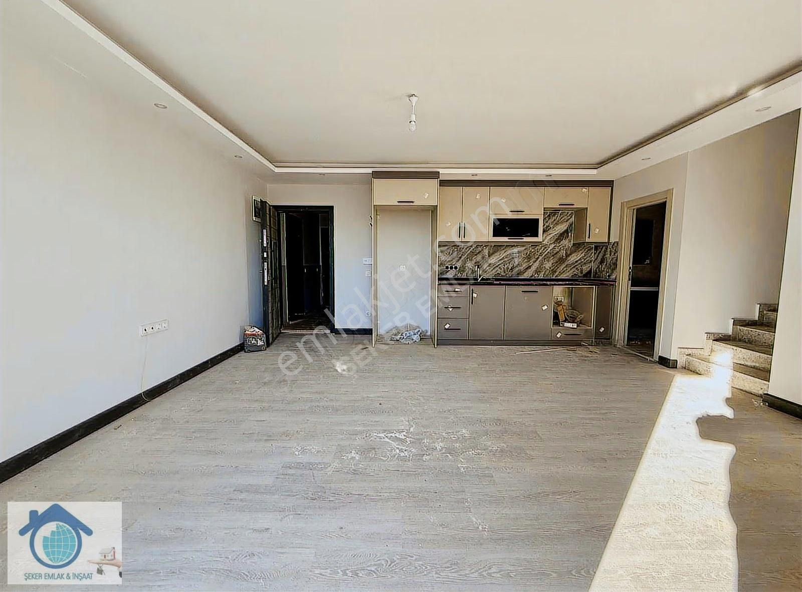 Sarılarda Satılık Fırsat Dubleks Daire 2 Katlı Pazara Yakın ! - Görsel 7