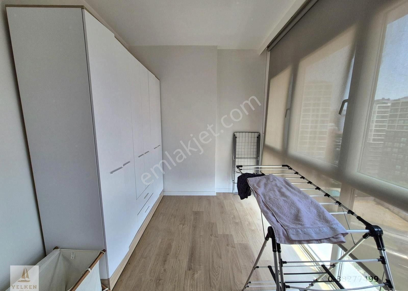 Suadiye'de Bağdat'a Çok Yakın 7/24 Güvenlik Havuzlu Deniz Manzaralı 3+1 - Görsel 5