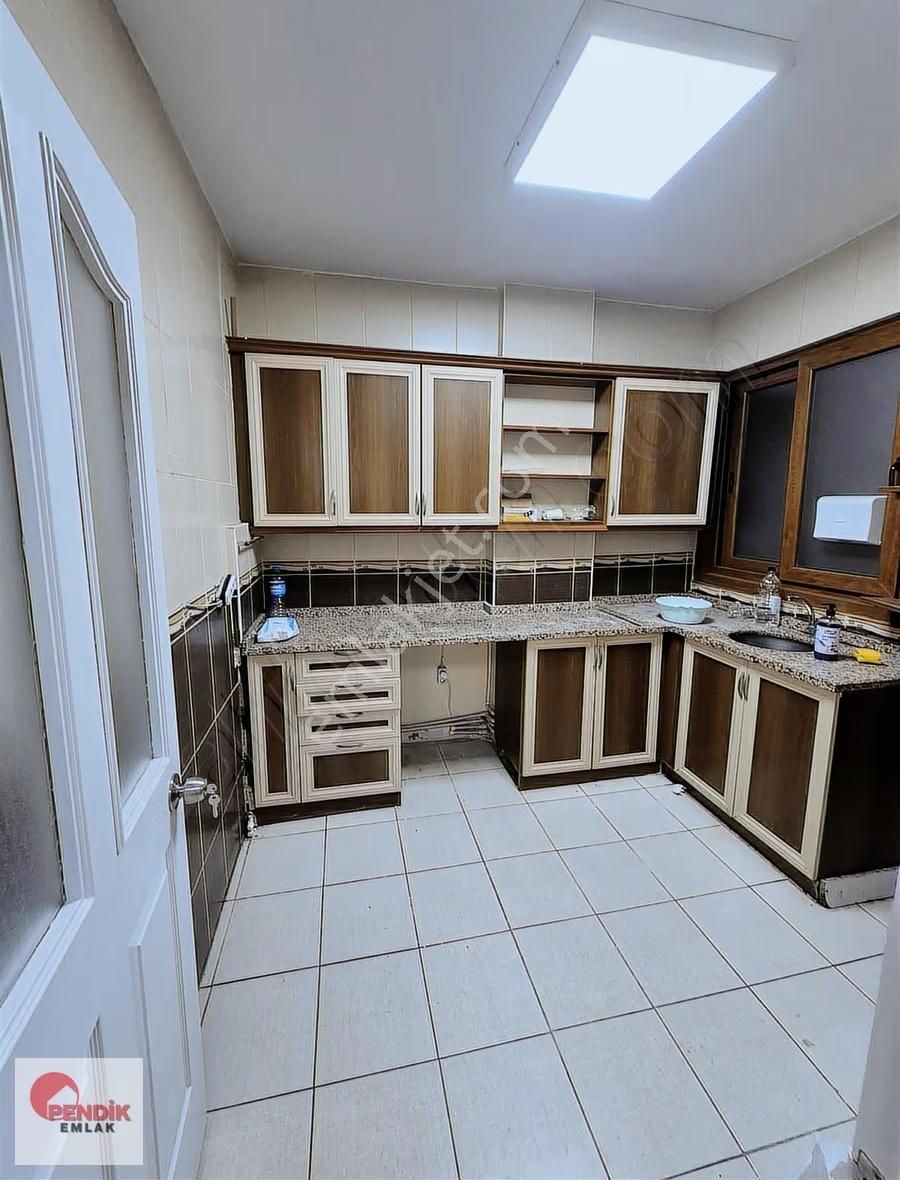 Pendik Uzmanı Cemal Kınay'dan Çarşı Merkez Kiralık 3+1 İşyeri - Görsel 11