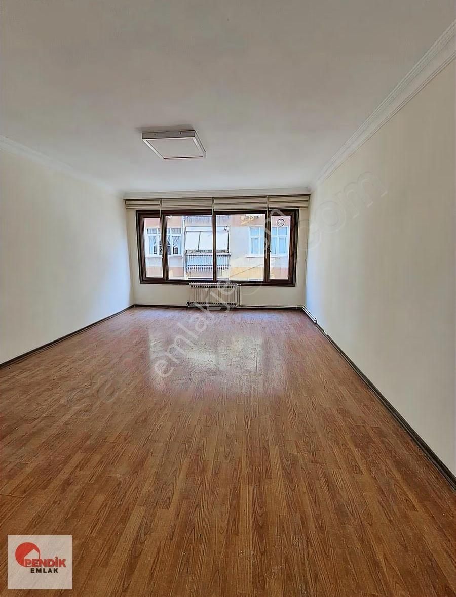 Pendik Uzmanı Cemal Kınay'dan Çarşı Merkez Kiralık 3+1 İşyeri - Görsel 4