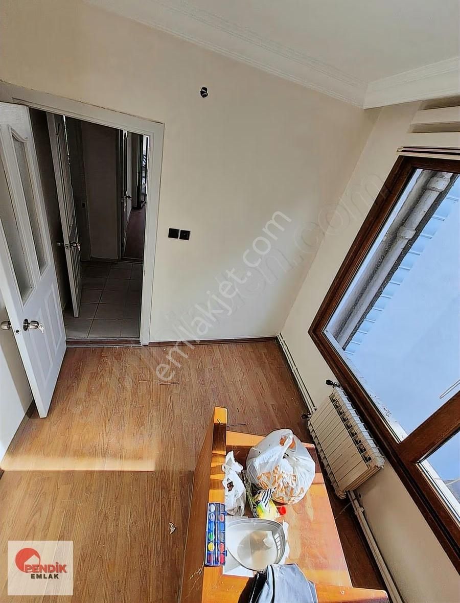 Pendik Uzmanı Cemal Kınay'dan Çarşı Merkez Kiralık 3+1 İşyeri - Görsel 2