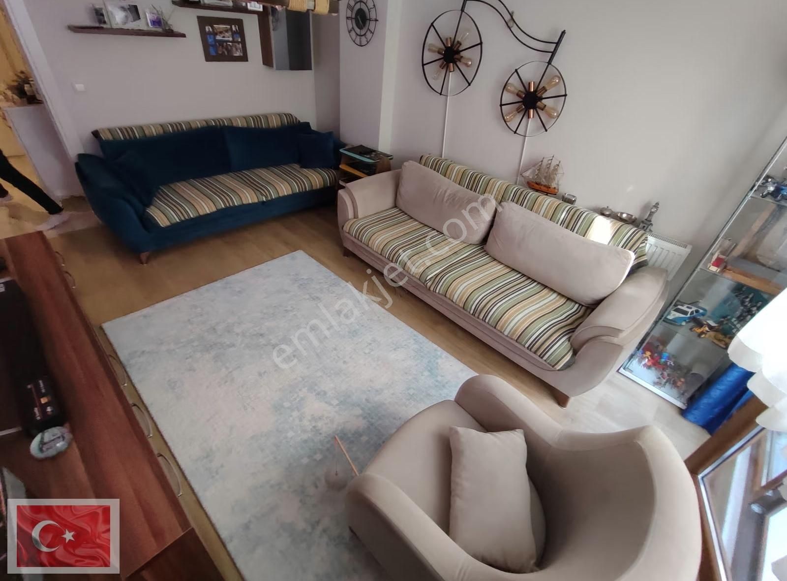 Yiğitcan'dan 2+1 Karanlık Odasız Geniş M2'li Teraslı Daire - Görsel 16