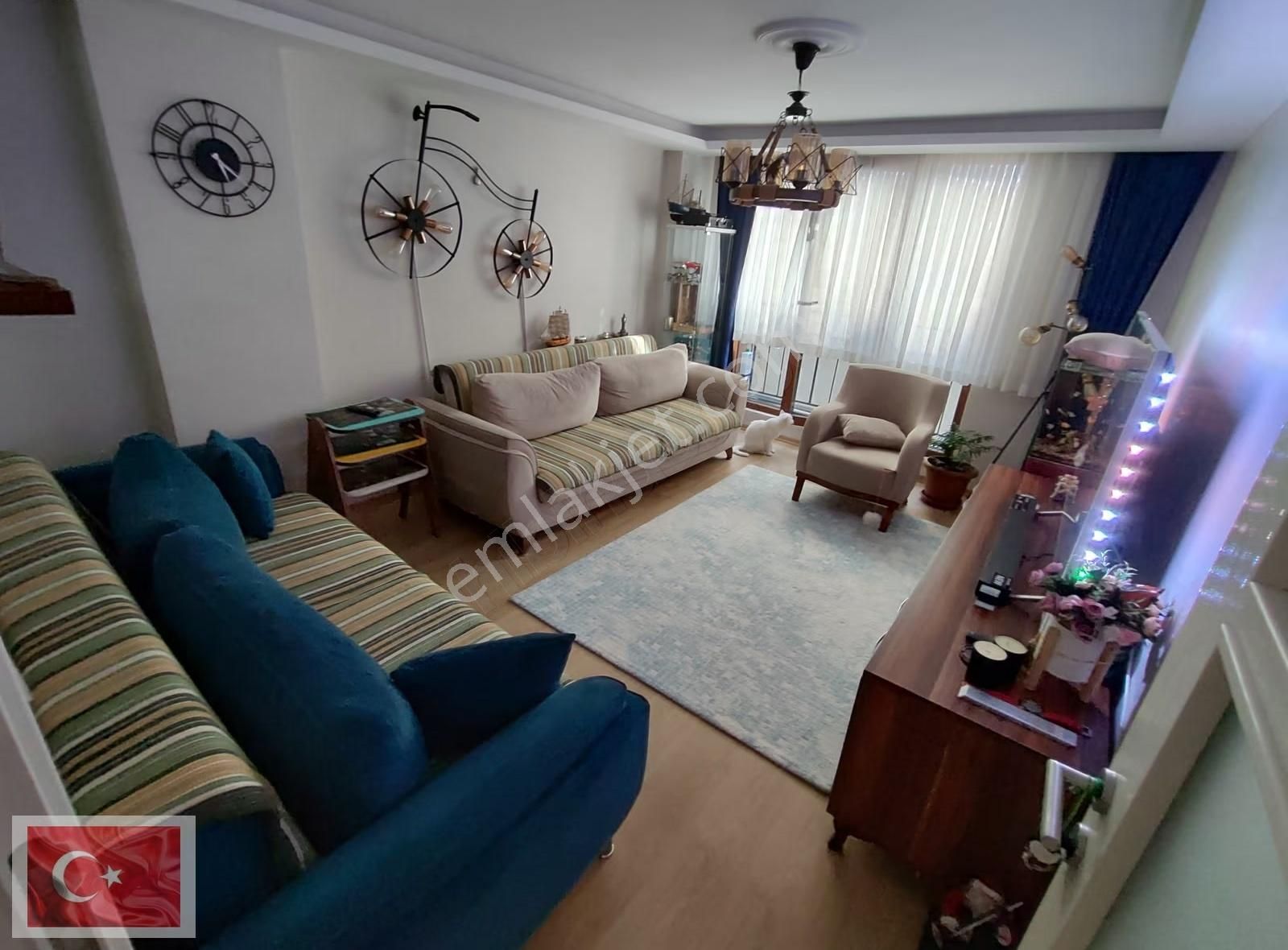 Yiğitcan'dan 2+1 Karanlık Odasız Geniş M2'li Teraslı Daire - Görsel 3