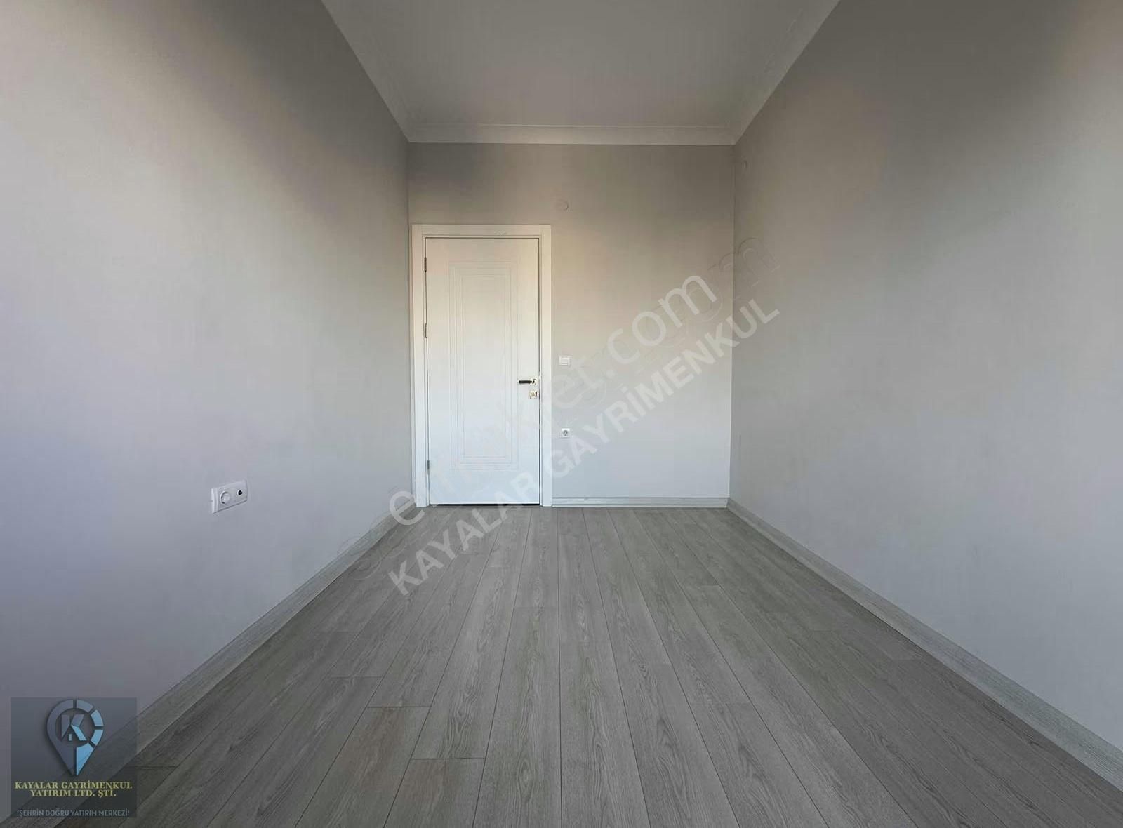 Dikkaldırımda Hastahane Arkası 3+1 Kiralık Sıfır Daire - Görsel 32