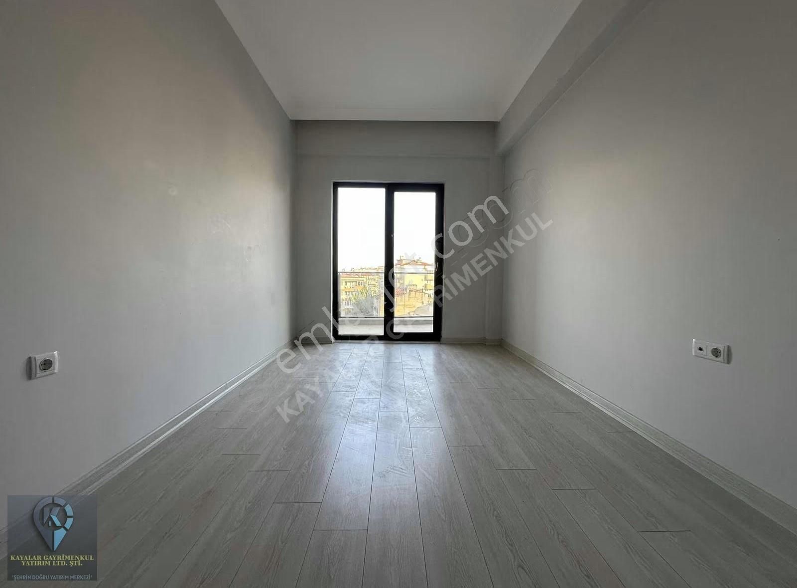 Dikkaldırımda Hastahane Arkası 3+1 Kiralık Sıfır Daire - Görsel 2