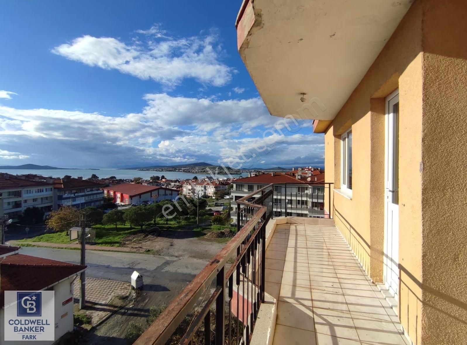Ayvalık 150 Evler Mahallesinde Deniz Manzaralı Satılık 3+1 Daire - Görsel 24