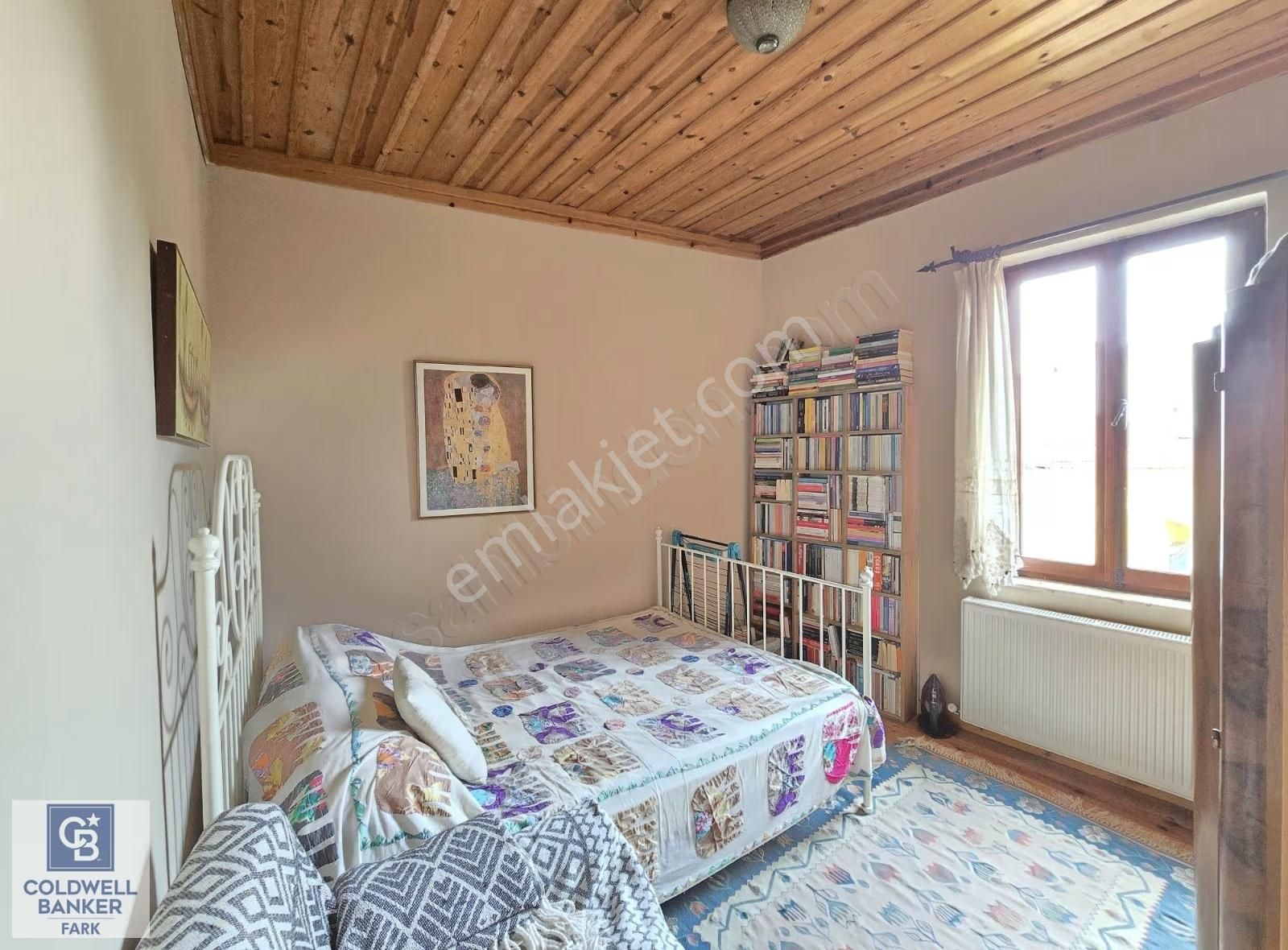 Ayvalık Merkez'de Satılık 2+1 Müstakil Bahçeli Rum Evi - Görsel 7