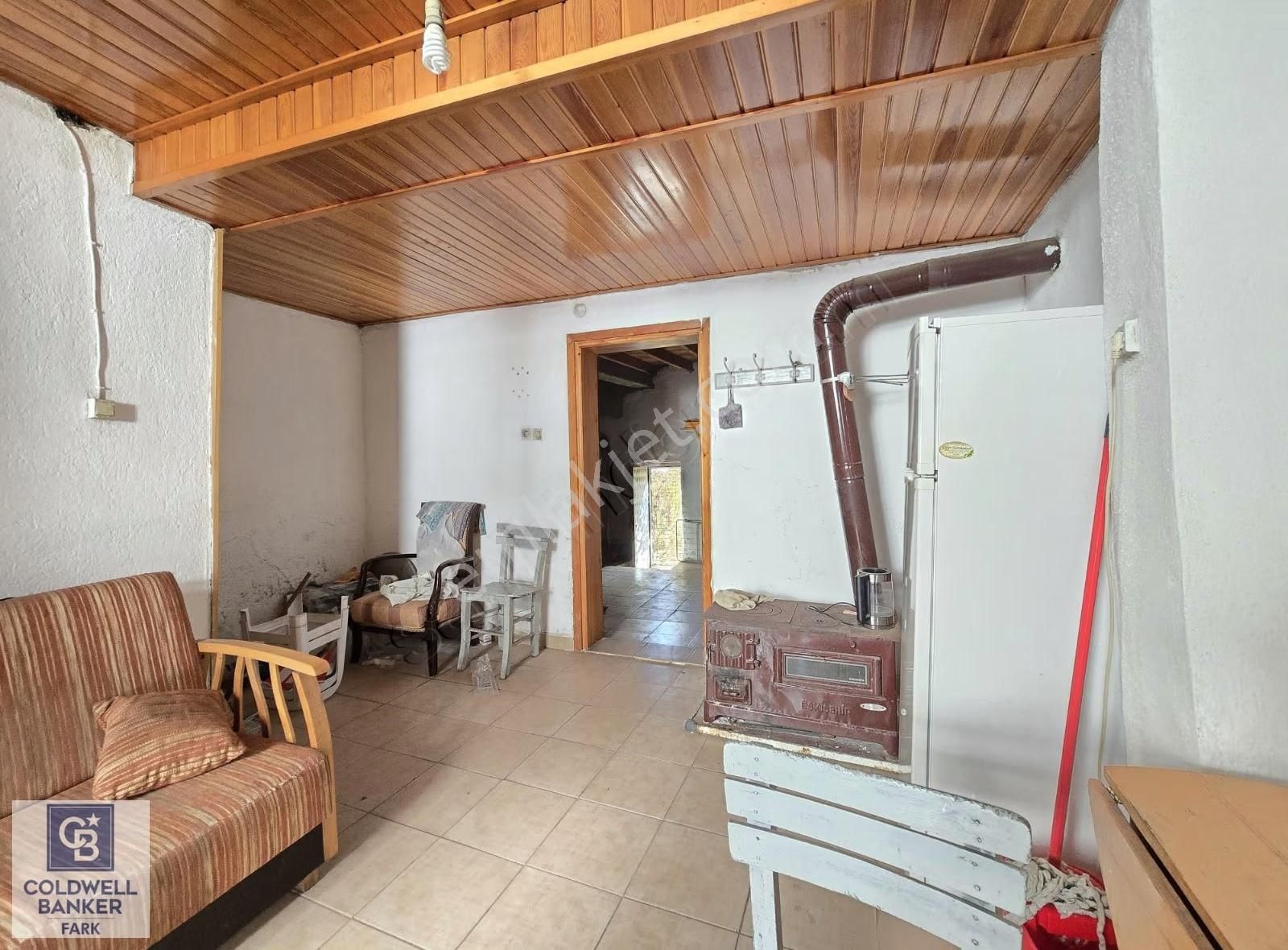 Ayvalık Fethiye Mahallesi'nde Satılık 4+1 Müstakil Rum Evi - Görsel 2