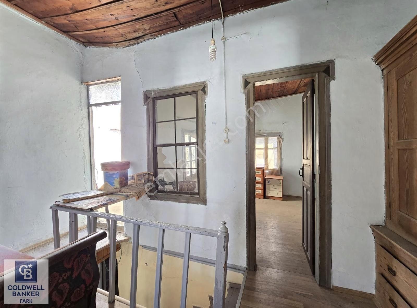 Ayvalık Fethiye Mahallesi'nde Satılık 4+1 Müstakil Rum Evi - Görsel 18
