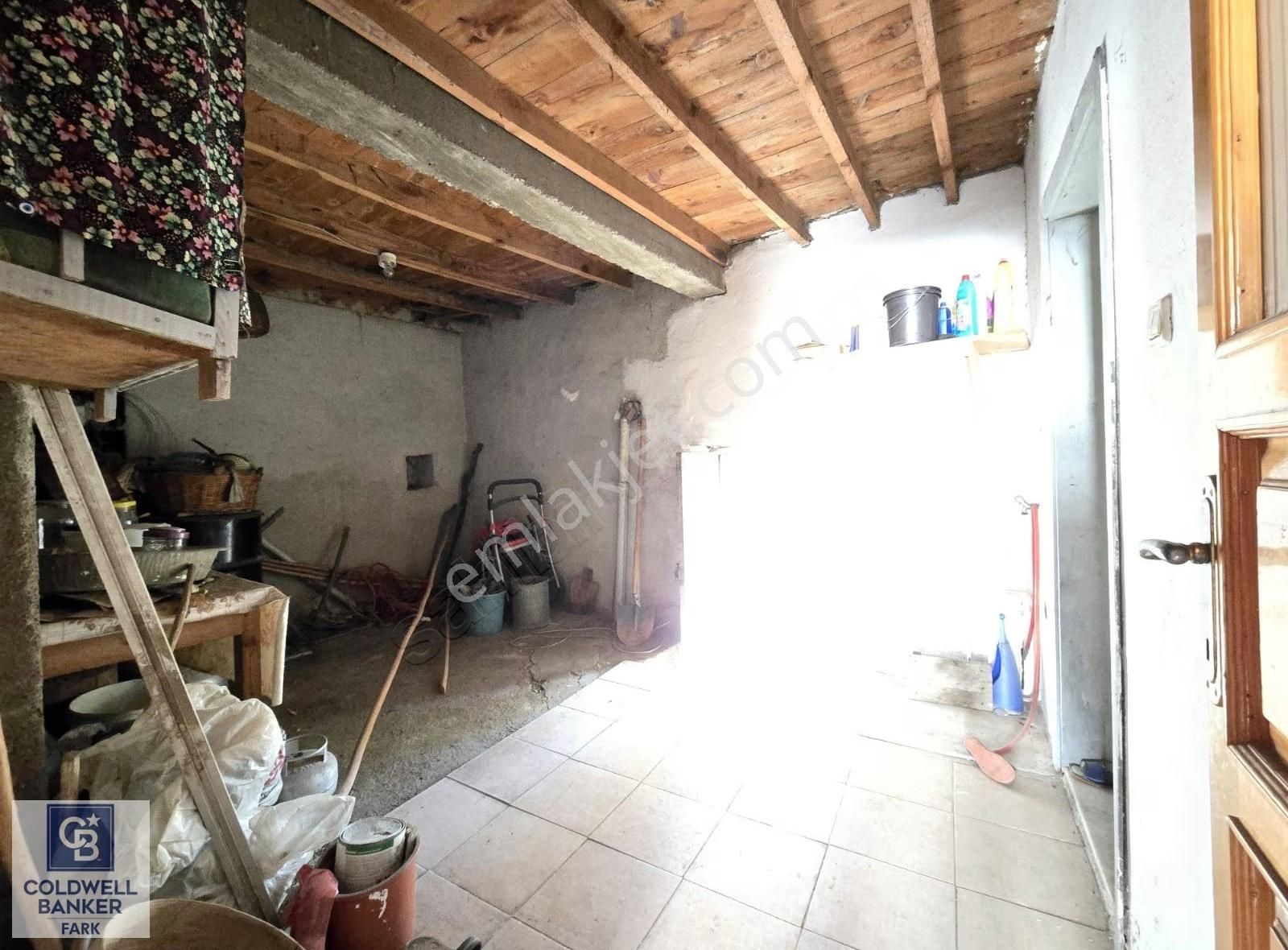 Ayvalık Fethiye Mahallesi'nde Satılık 4+1 Müstakil Rum Evi - Görsel 14