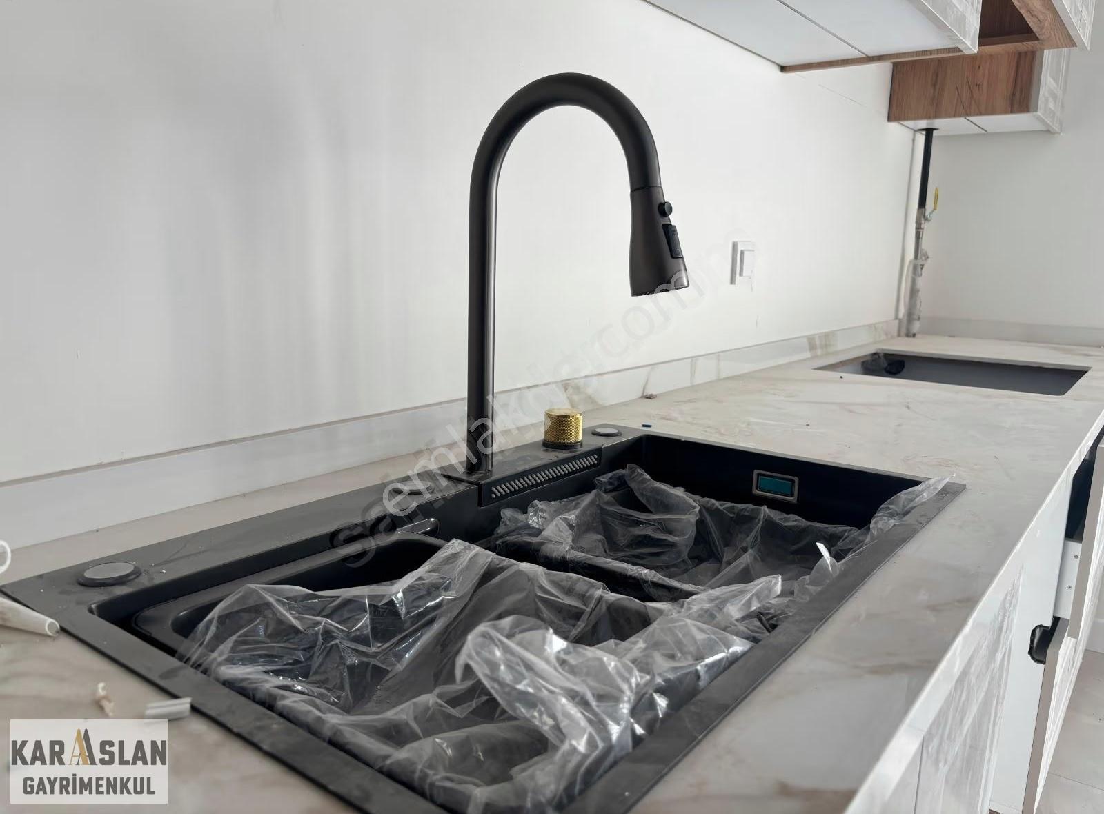 Başiskele Yeşilyurt'ta Villa Konsept'li 4+1 Satılık Daire - Görsel 2