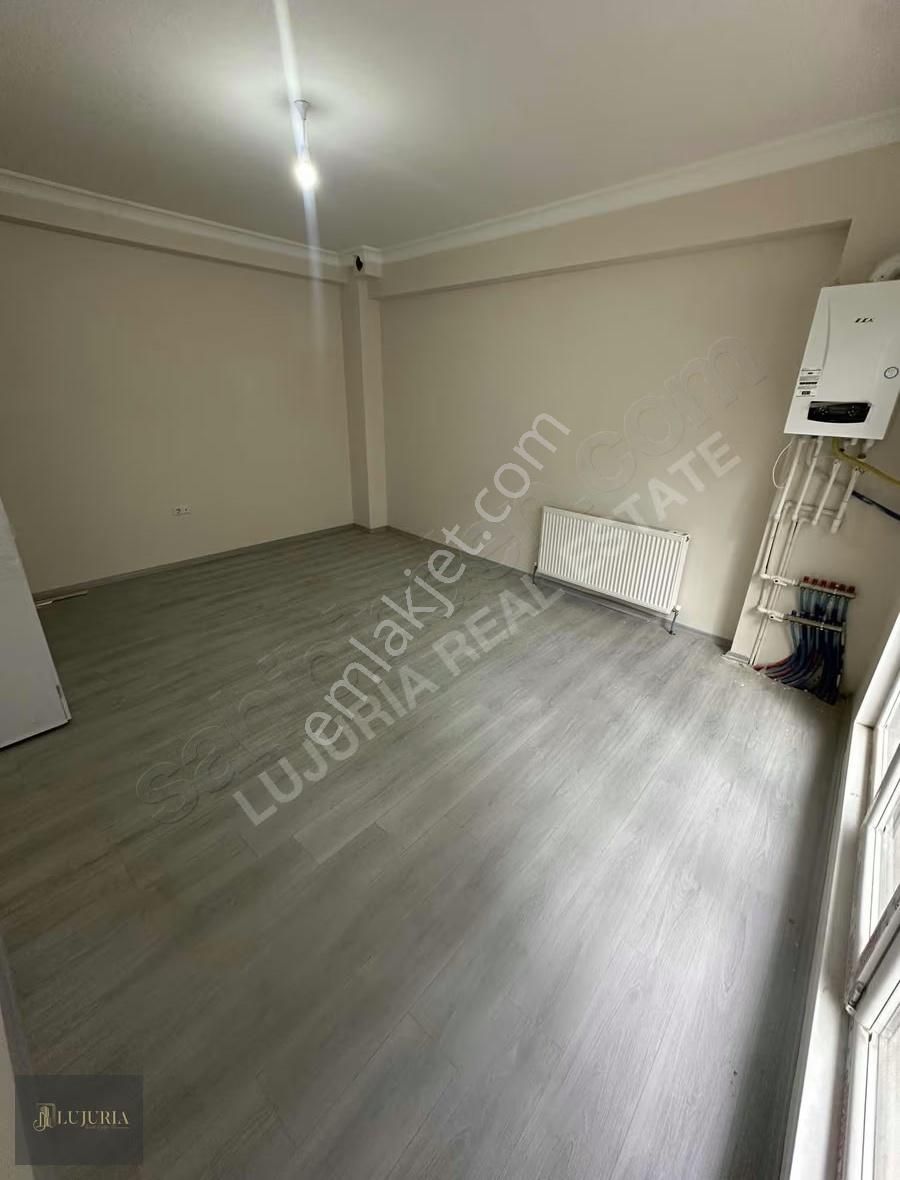 Bahçelievlerde Modern Mimari Satılık Sıfır 3+1 Yüksek Giriş - Görsel 7