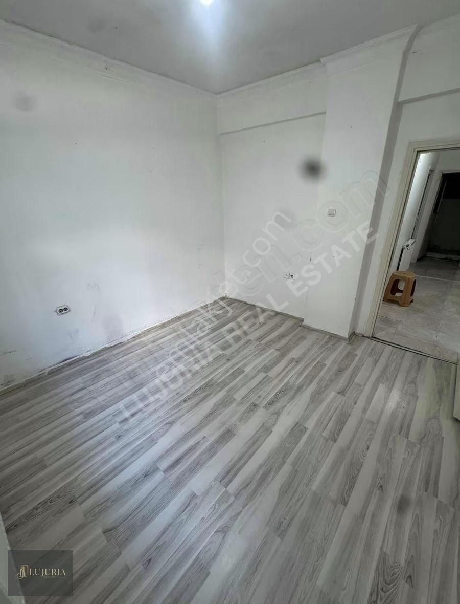 Mimar Sinan Caddesine 2'dk Mesafede Düz Giriş - Görsel 15