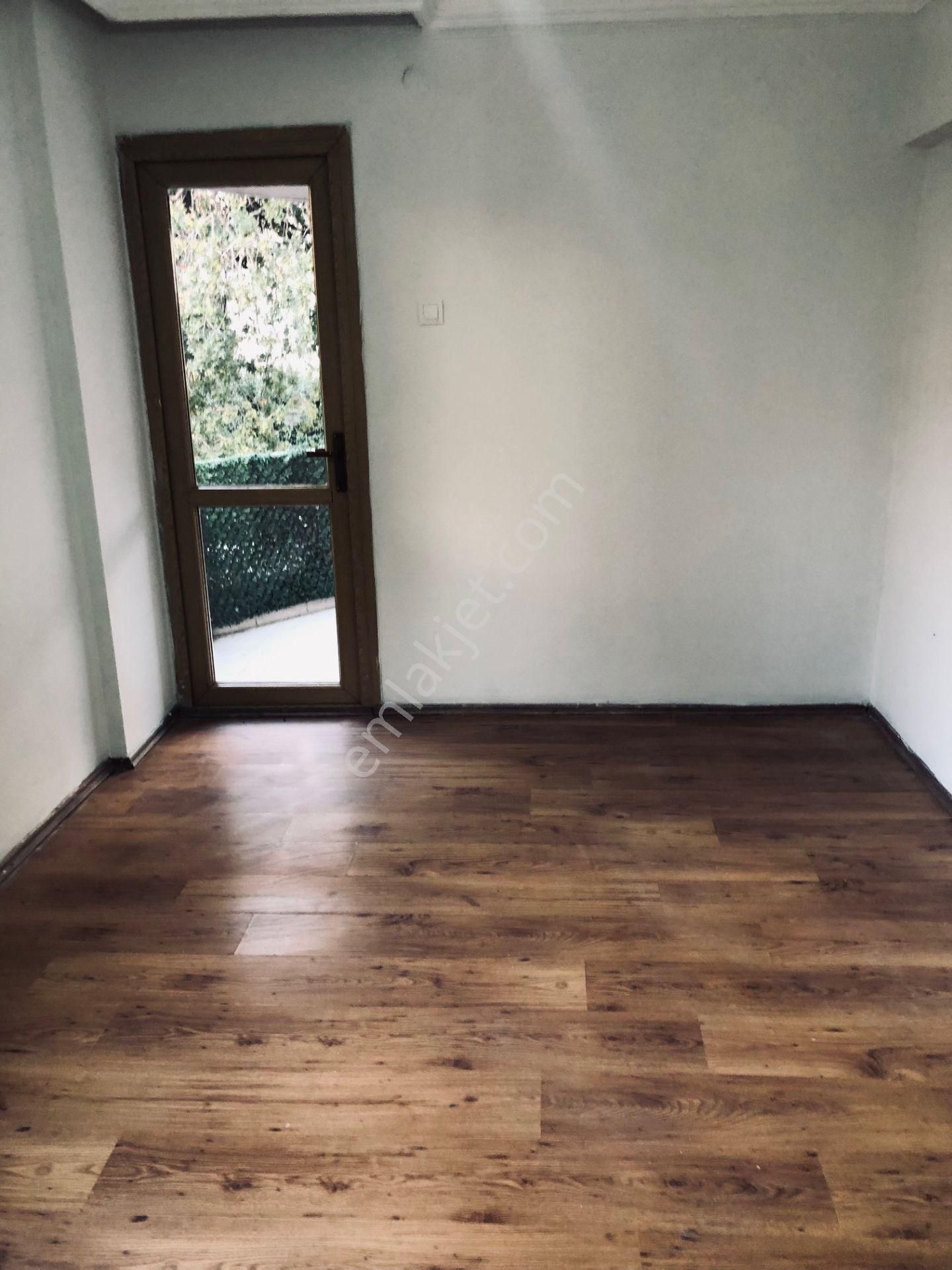 Bayraklı Sakarya Caddesi Üzeri Sıfır Tadilatlı 3+1 Kiralık Ofis - Görsel 3