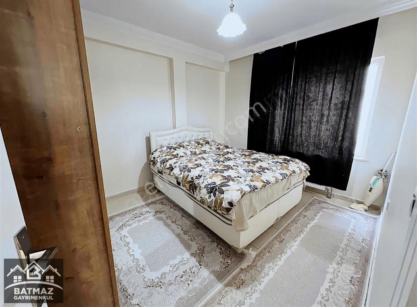 Batmaz'dan Olay Tv Karşısı Yatırımlık 2+1 Satılık Daire - Görsel 16