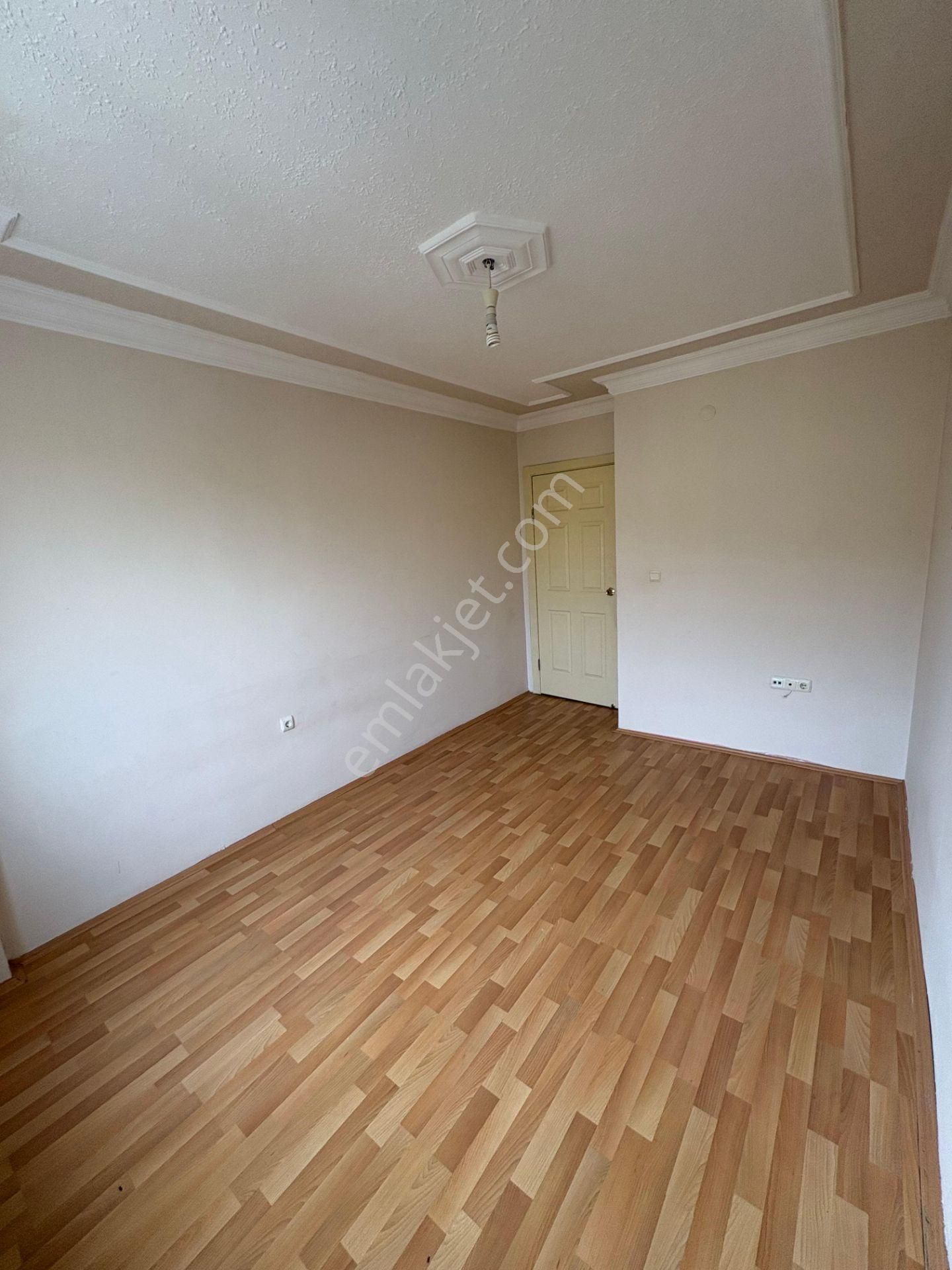 Elisa Gyo// Toki 2.bölge De 3+1 132m2 Ara Kat Güney Doğu Cephe Satılık Daire - Görsel 9