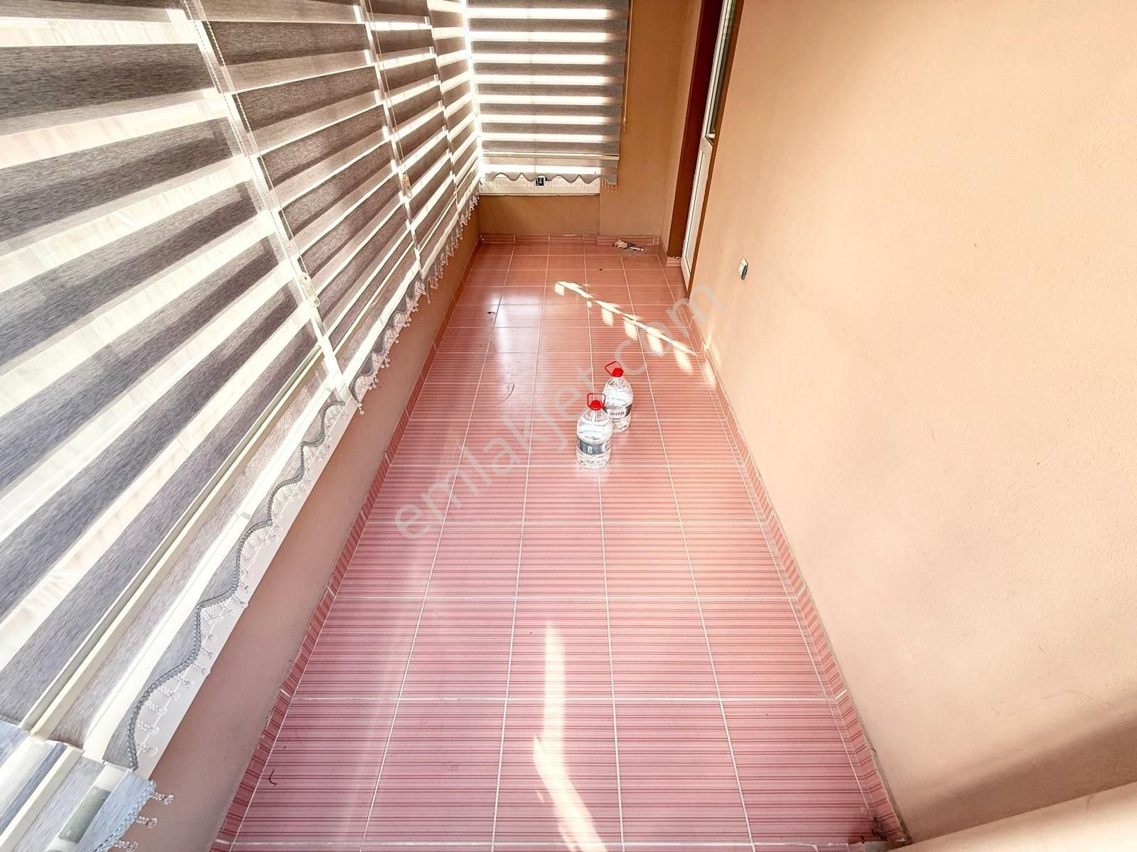 Yükseltepe'de Cadde Üzeri & Park Manzaralı Masrafsız 1.kat 3+1 - Görsel 28