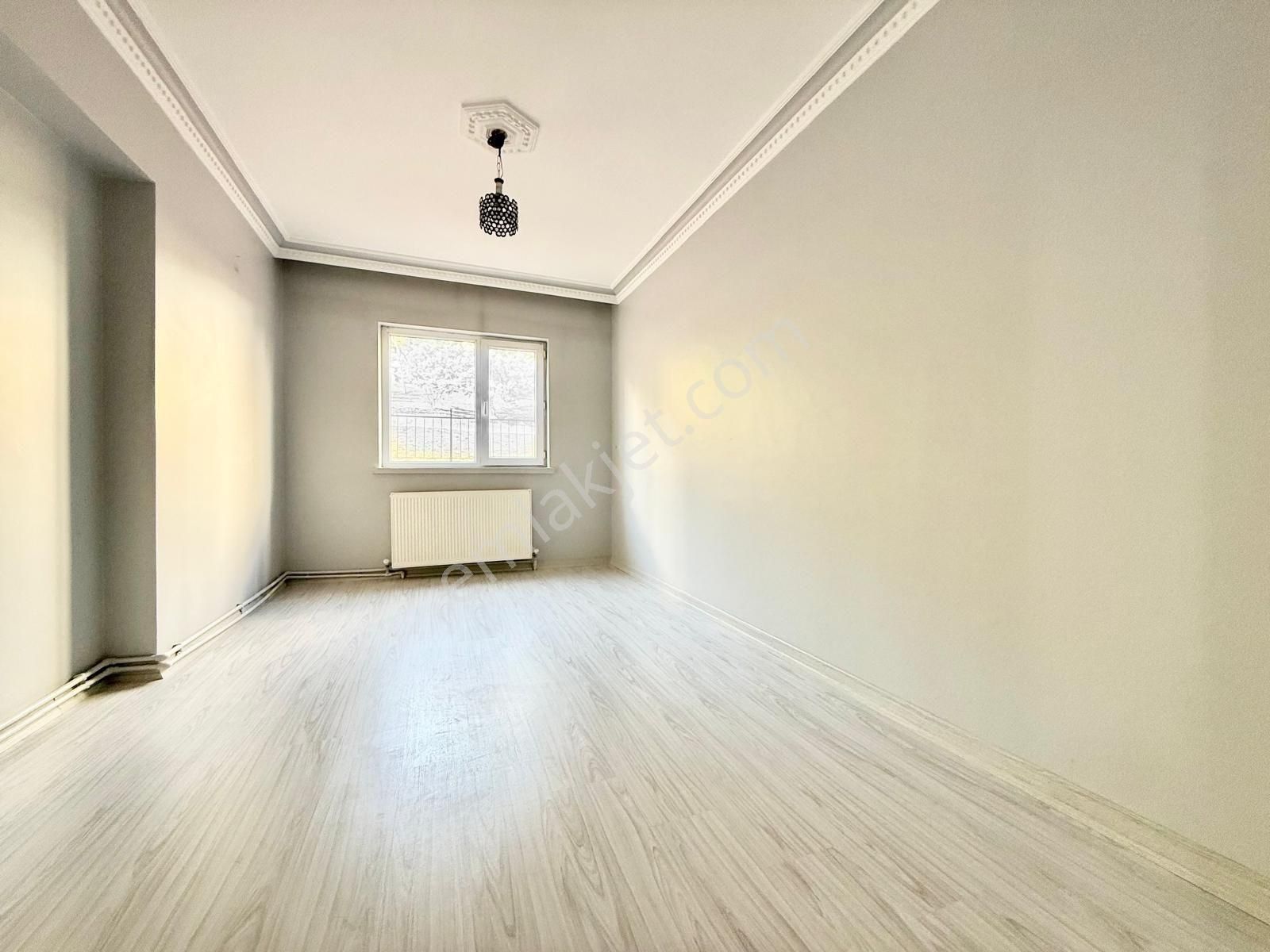 Yükseltepe'de Cadde Üzeri & Park Manzaralı Masrafsız 1.kat 3+1 - Görsel 10