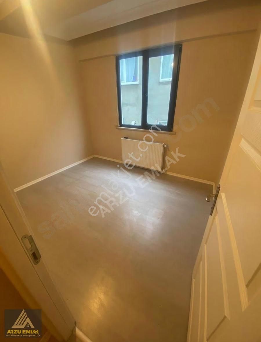 Arzu Emlaktan Yunusemre Mah Satılık 3 Yaşında Asansörlü2+1 Daire - Görsel 6