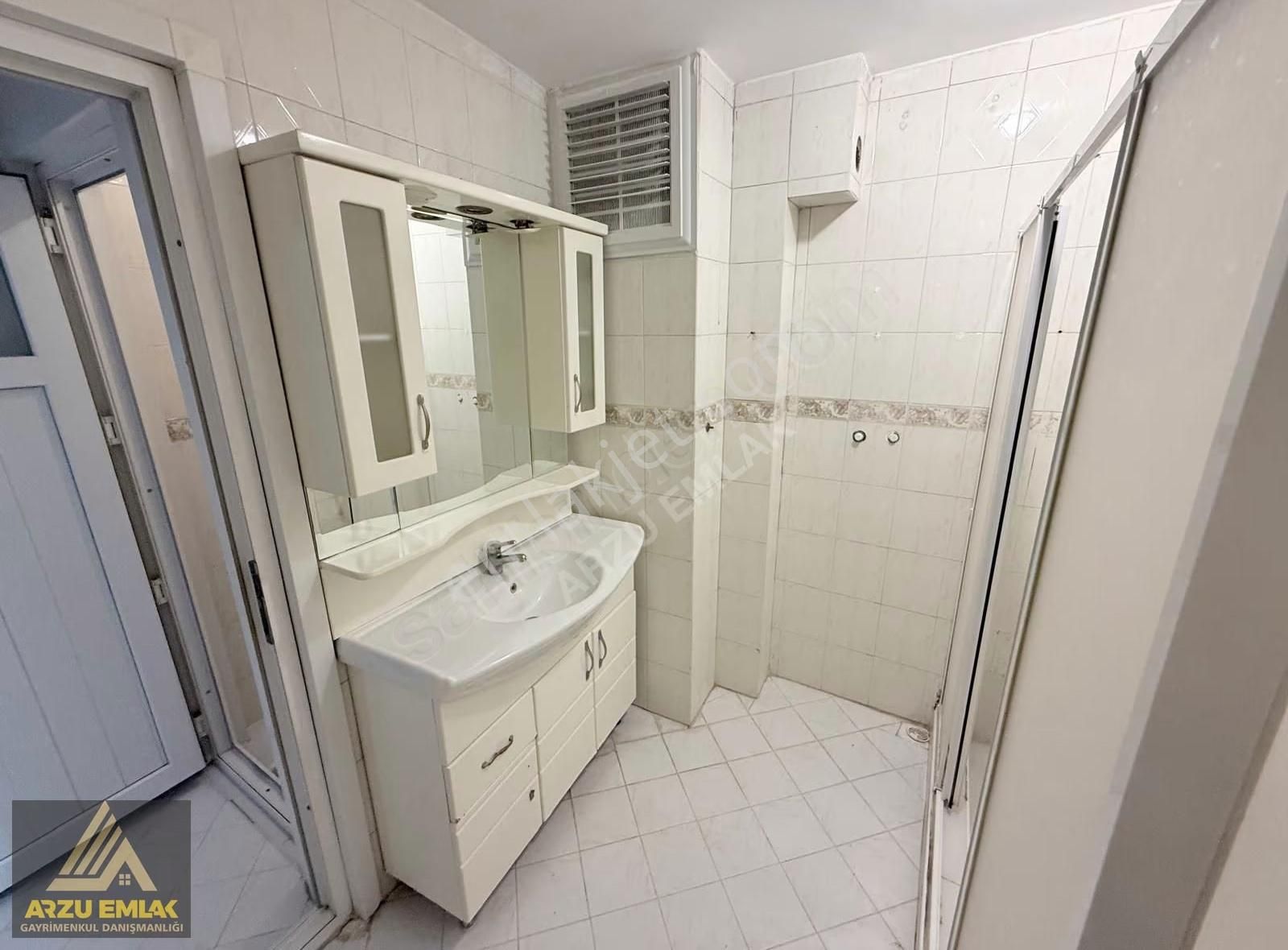 Arzu Emlaktan Yunusemre Mah. Satılık 2+1 Çift Balkonlu Daire - Görsel 11