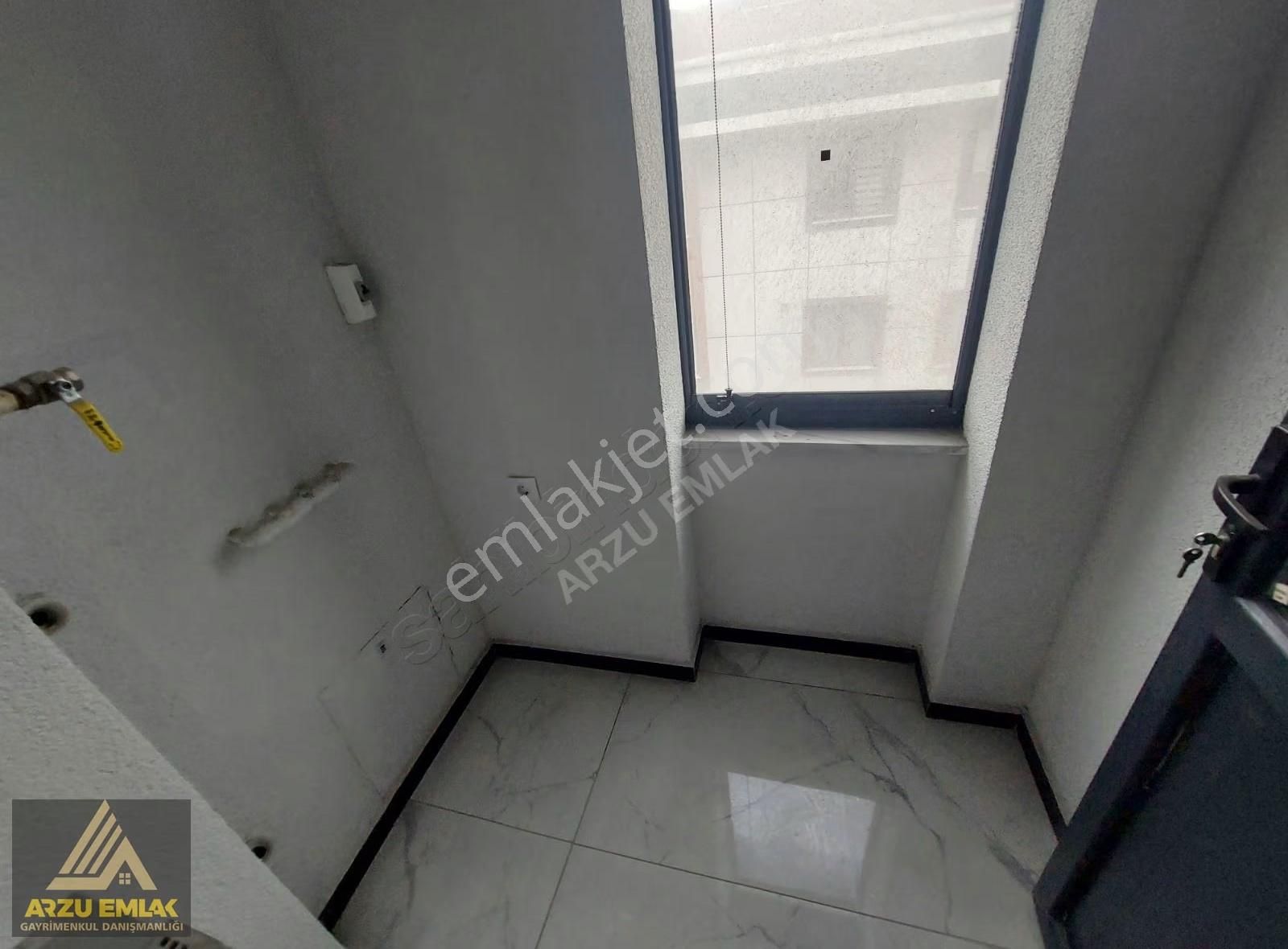 Arzu Emlaktan Sıfır Asansörlü 4+2 Bağımsız Girişlidubleks - Görsel 16