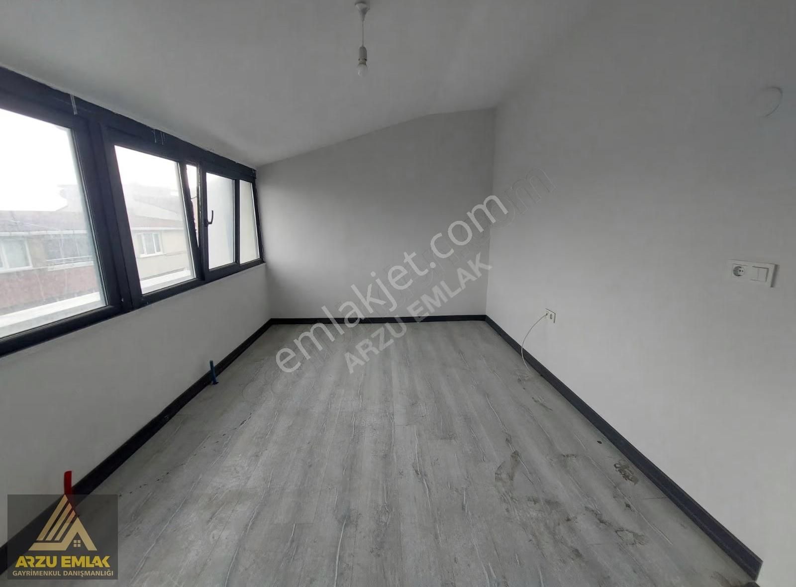 Arzu Emlaktan Sıfır Asansörlü 4+2 Bağımsız Girişlidubleks - Görsel 17