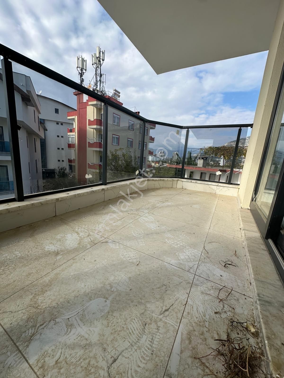 Alanya Mahmutlar'da 2+1 Satılık Eşyalı Dublexs Daire - Görsel 26