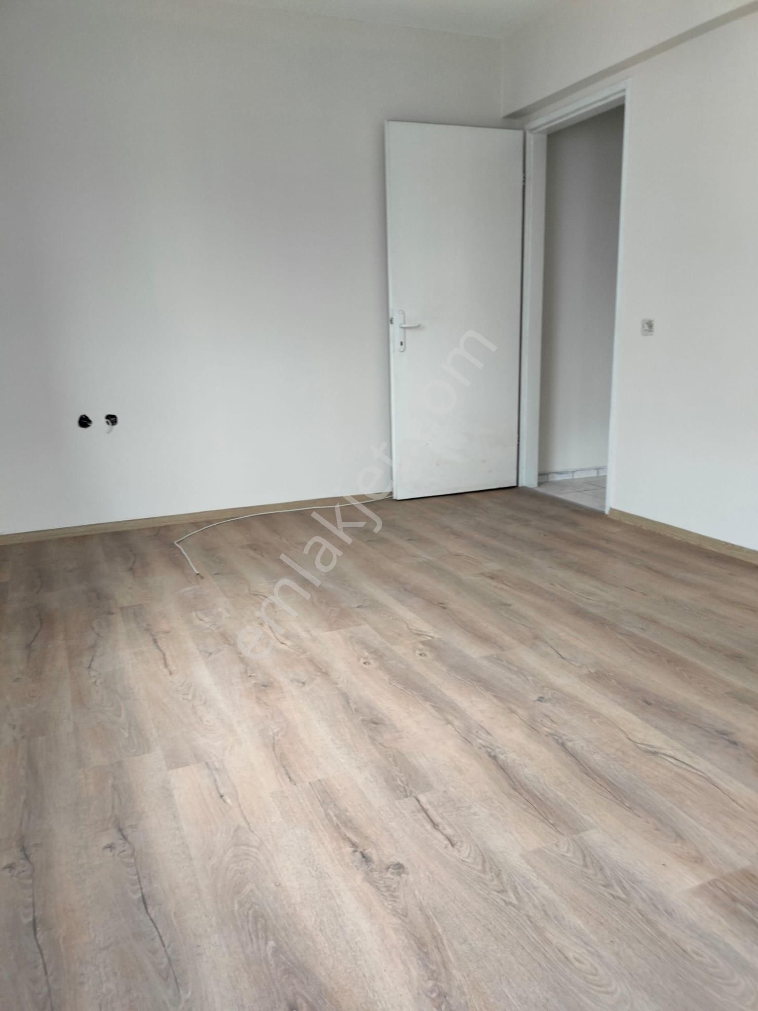 Kate Gayrimenkulden Girne Bulvarında 3+1 Daire Kiralıktır - Görsel 17